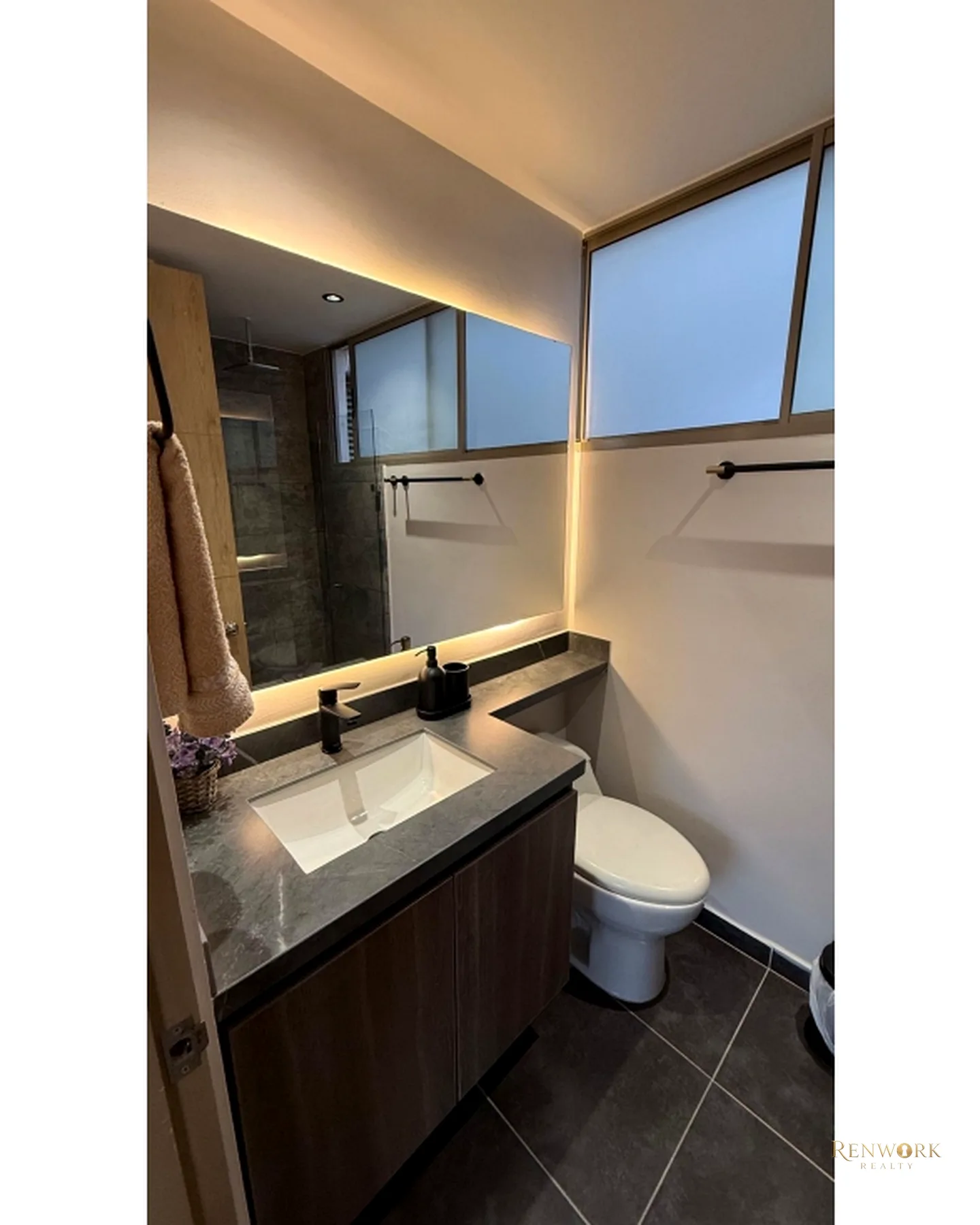 HERMOSO PENTHOUSE DUPLEX SECTOR EL ESMERALDAL · foto 15