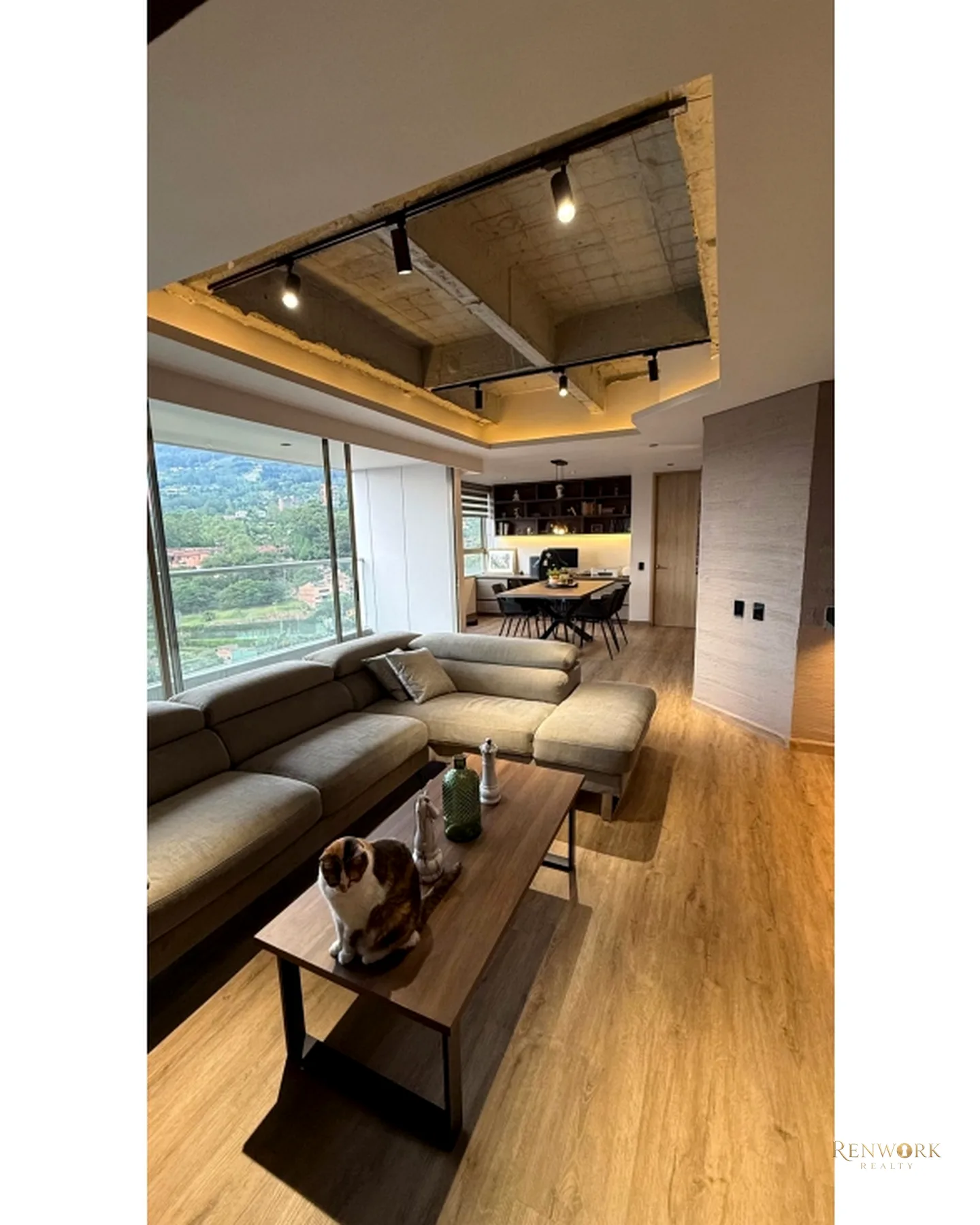 HERMOSO PENTHOUSE DUPLEX SECTOR EL ESMERALDAL · foto 1