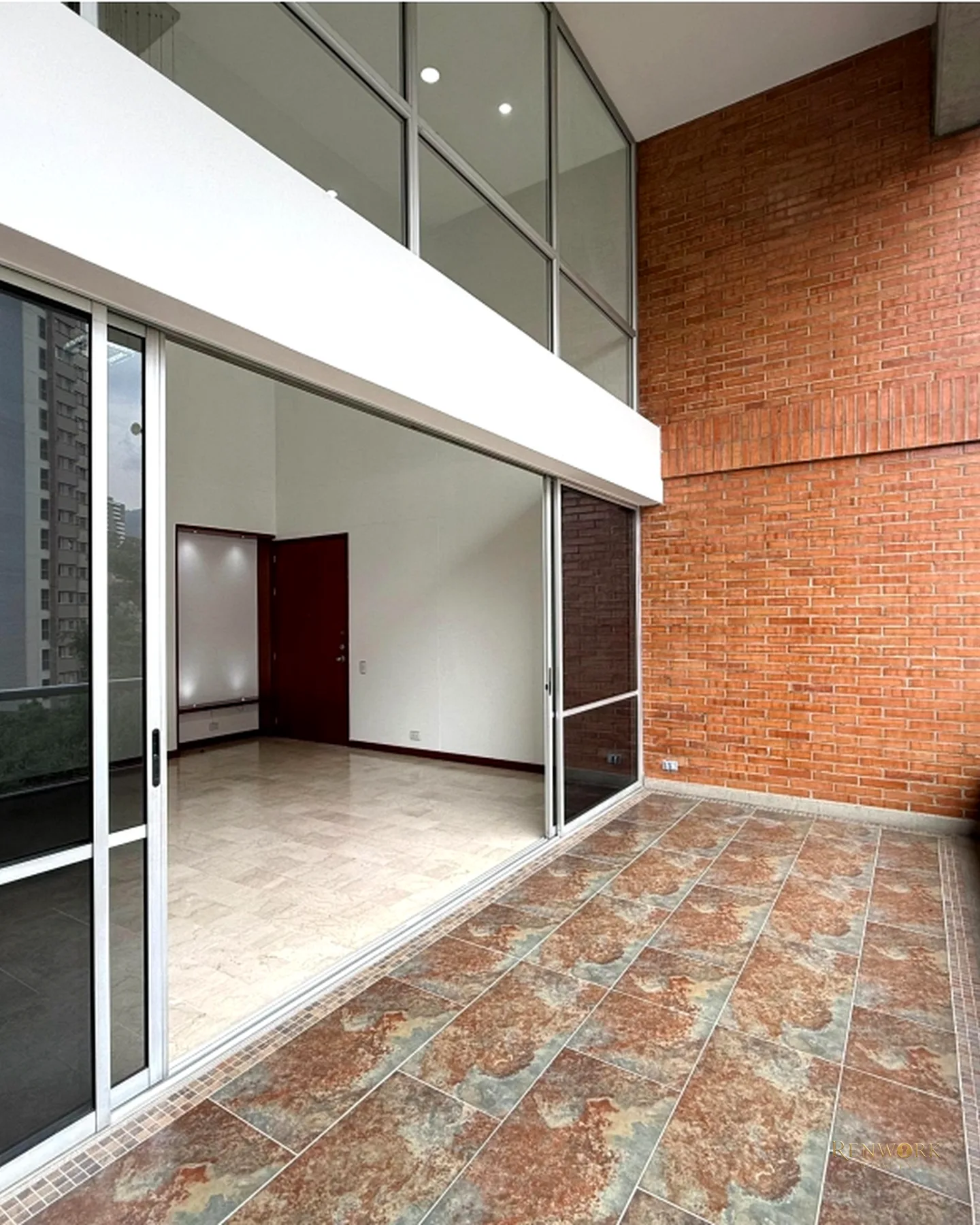 HERMOSO PENTHOUSE EN ENVIGADO · foto 2