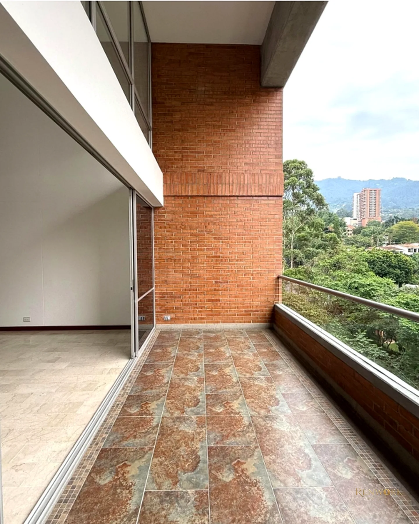 HERMOSO PENTHOUSE EN ENVIGADO · foto 3