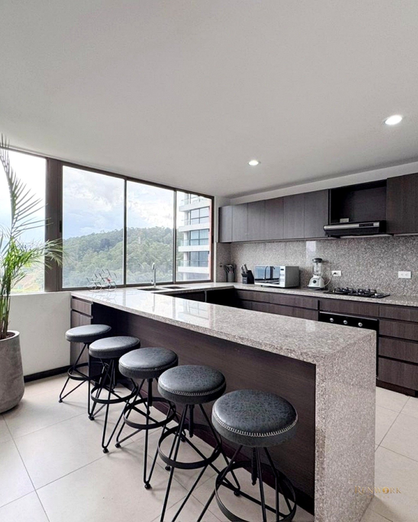 HERMOSO PENTHOUSE - POBLADO - PALMAS - HERMOSA VISTA · foto 15