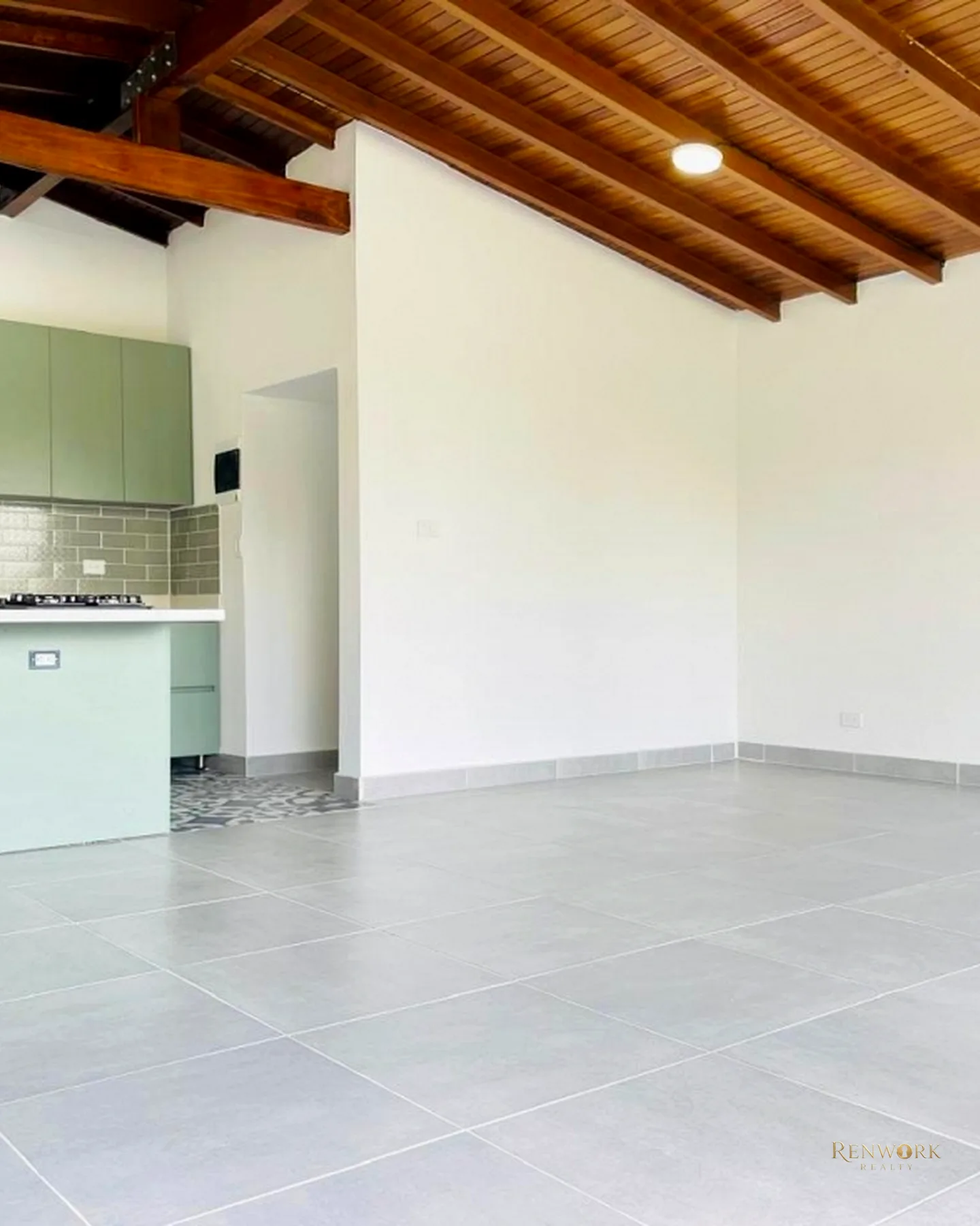 HERMOSO Y AMPLIO APARTAMENTO REMODELADO COMPLETAMENTE · foto 8