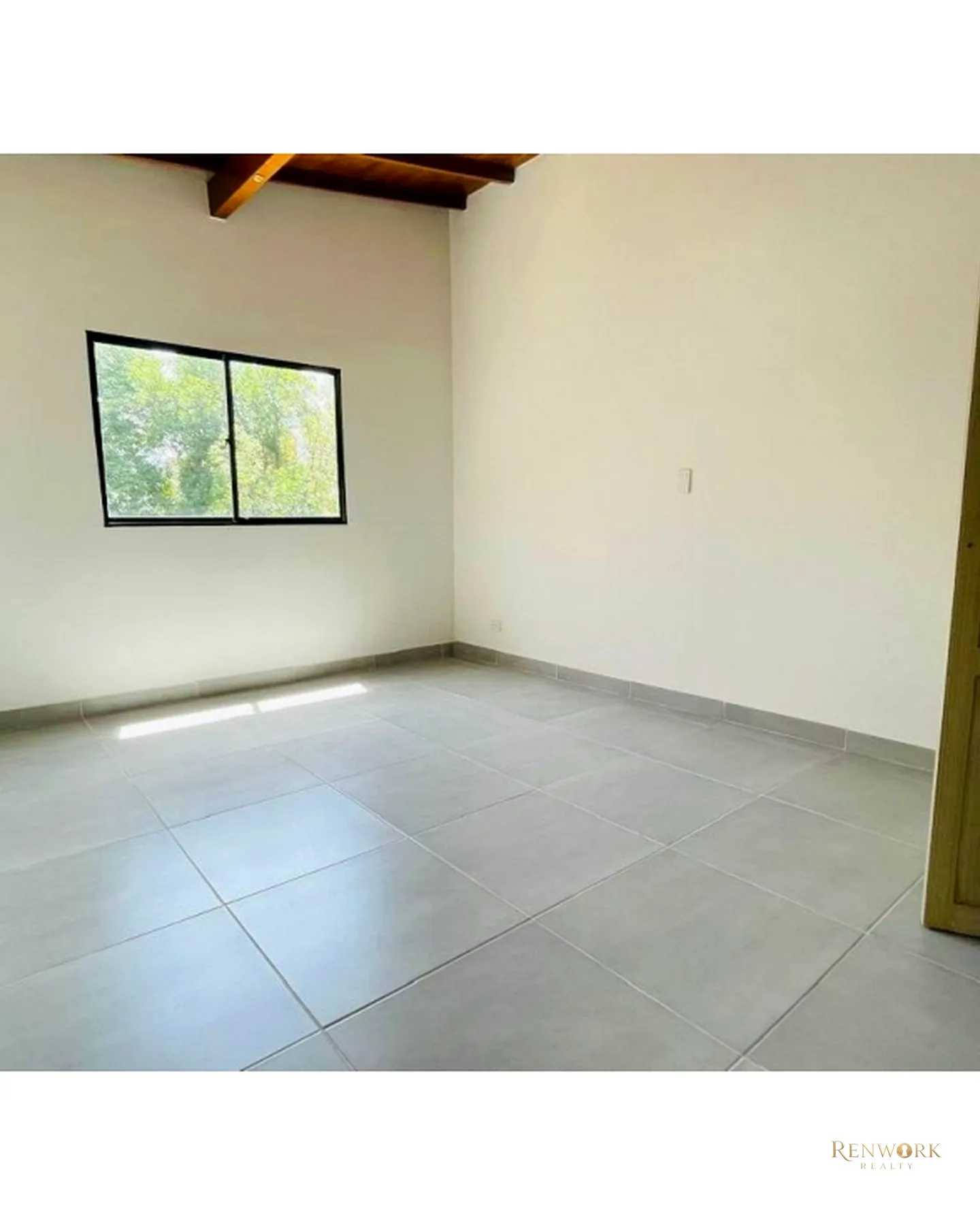HERMOSO Y AMPLIO APARTAMENTO REMODELADO COMPLETAMENTE · foto 10