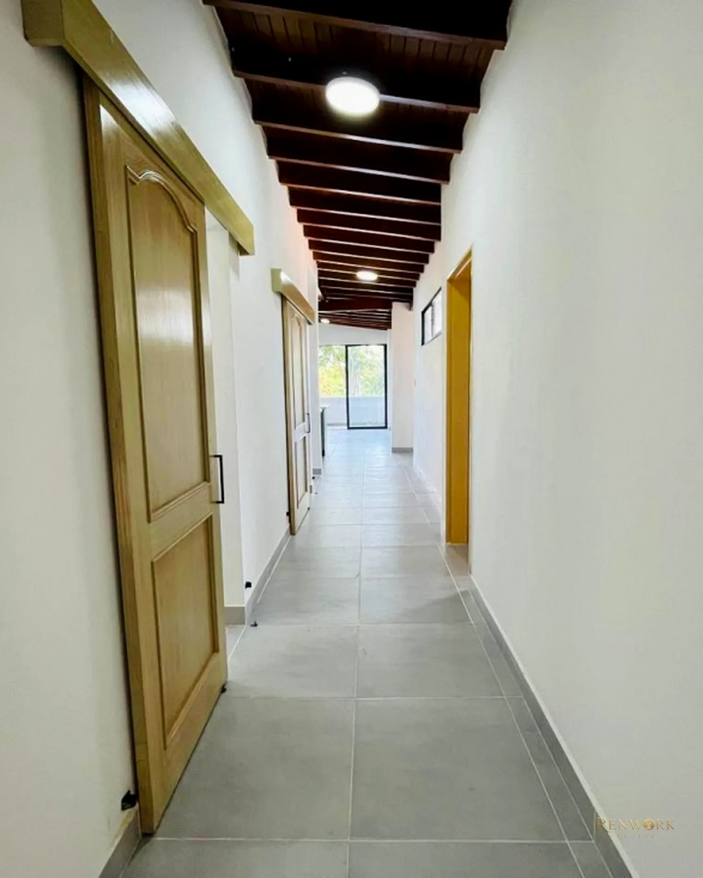 HERMOSO Y AMPLIO APARTAMENTO REMODELADO COMPLETAMENTE · foto 13