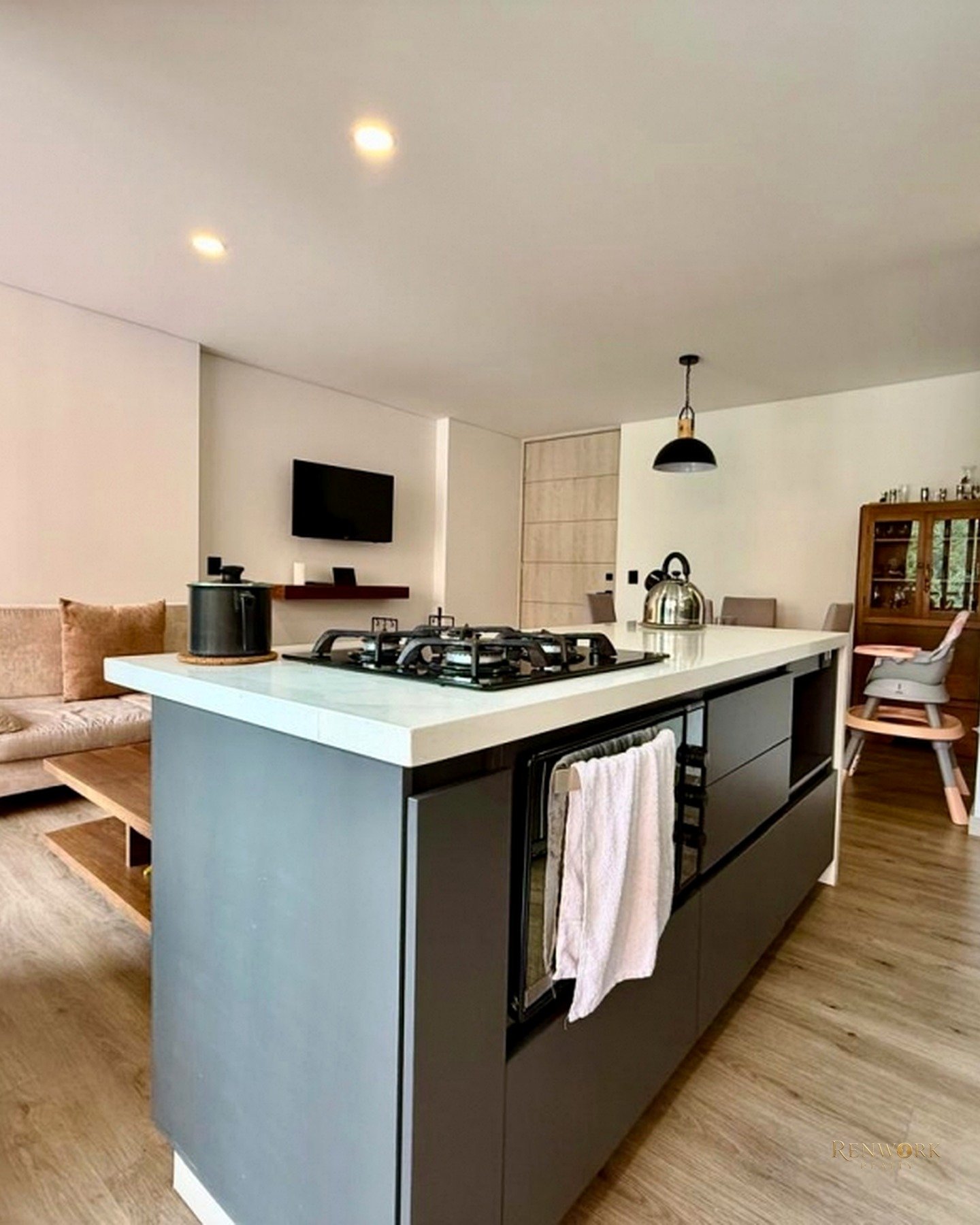 HERMOSO Y MODERNO APARTAMENTO EN VENTA EN ENVIGADO - LOMA DE LOS MESA · foto 6