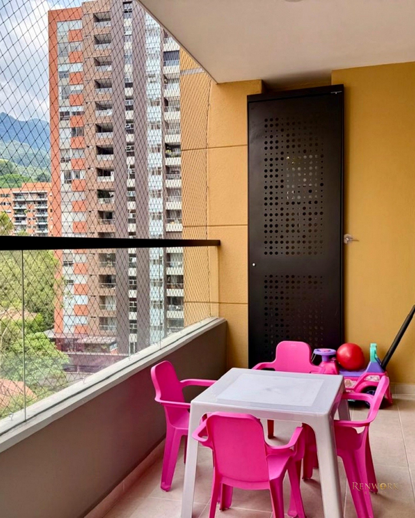 HERMOSO Y MODERNO APARTAMENTO EN VENTA EN ENVIGADO - LOMA DE LOS MESA · foto 4