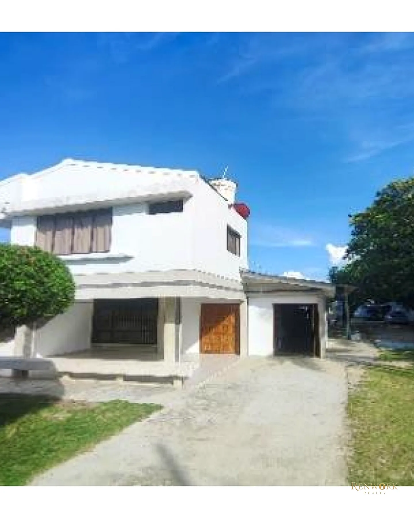 HOTEL 7.412M² EN COVEÑAS FRENTE AL MAR | 20 HAB, CABAÑAS Y PERMUTA 🏨✨ · foto 1