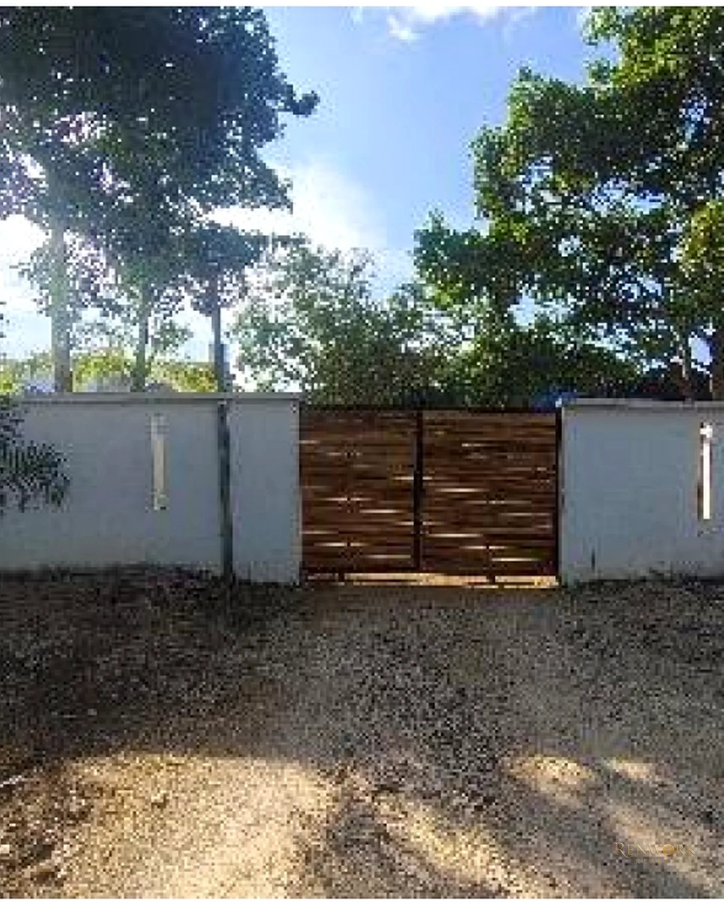 HOTEL 7.412M² EN COVEÑAS FRENTE AL MAR | 20 HAB, CABAÑAS Y PERMUTA 🏨✨ · foto 16