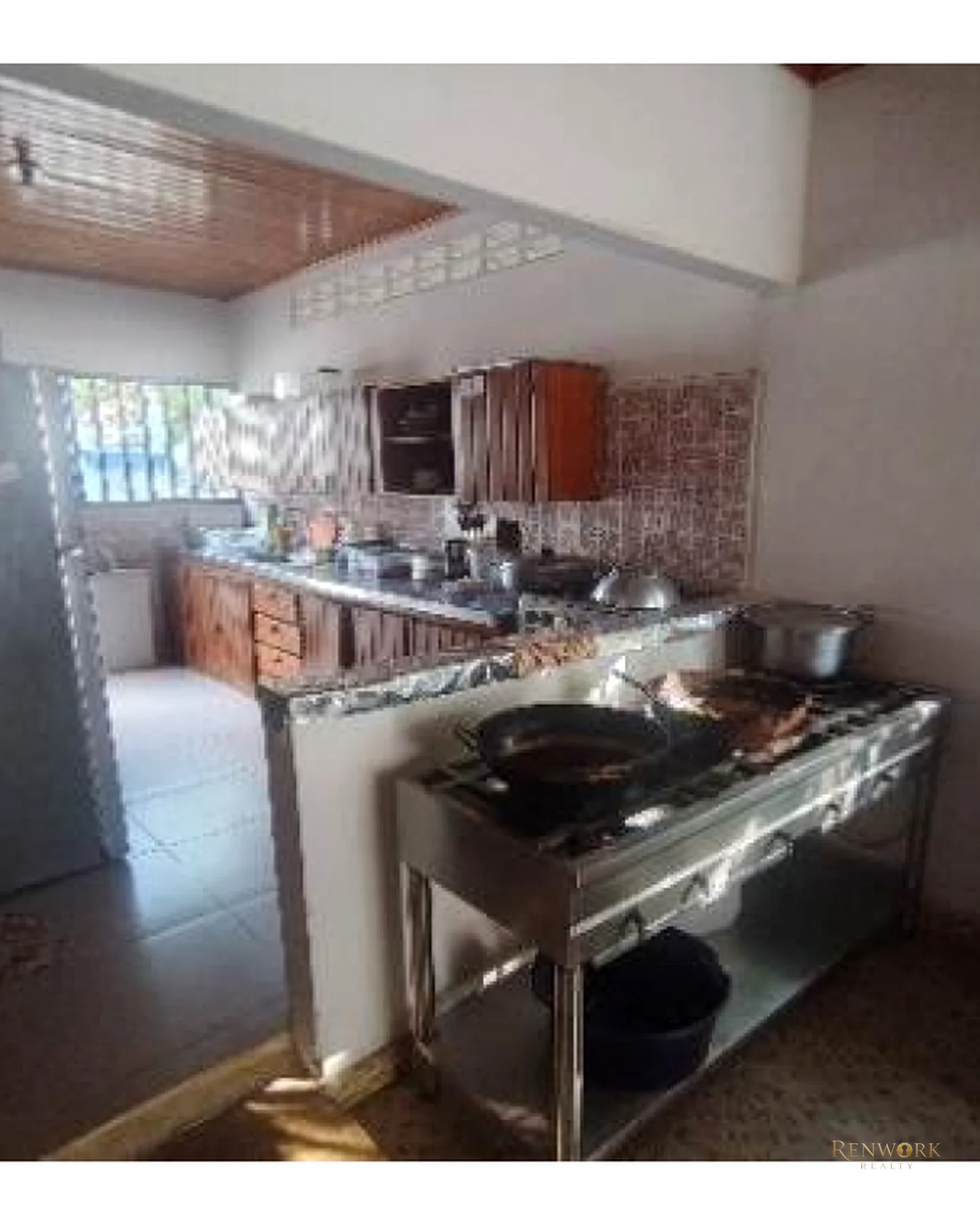 HOTEL 7.412M² EN COVEÑAS FRENTE AL MAR | 20 HAB, CABAÑAS Y PERMUTA 🏨✨ · foto 3