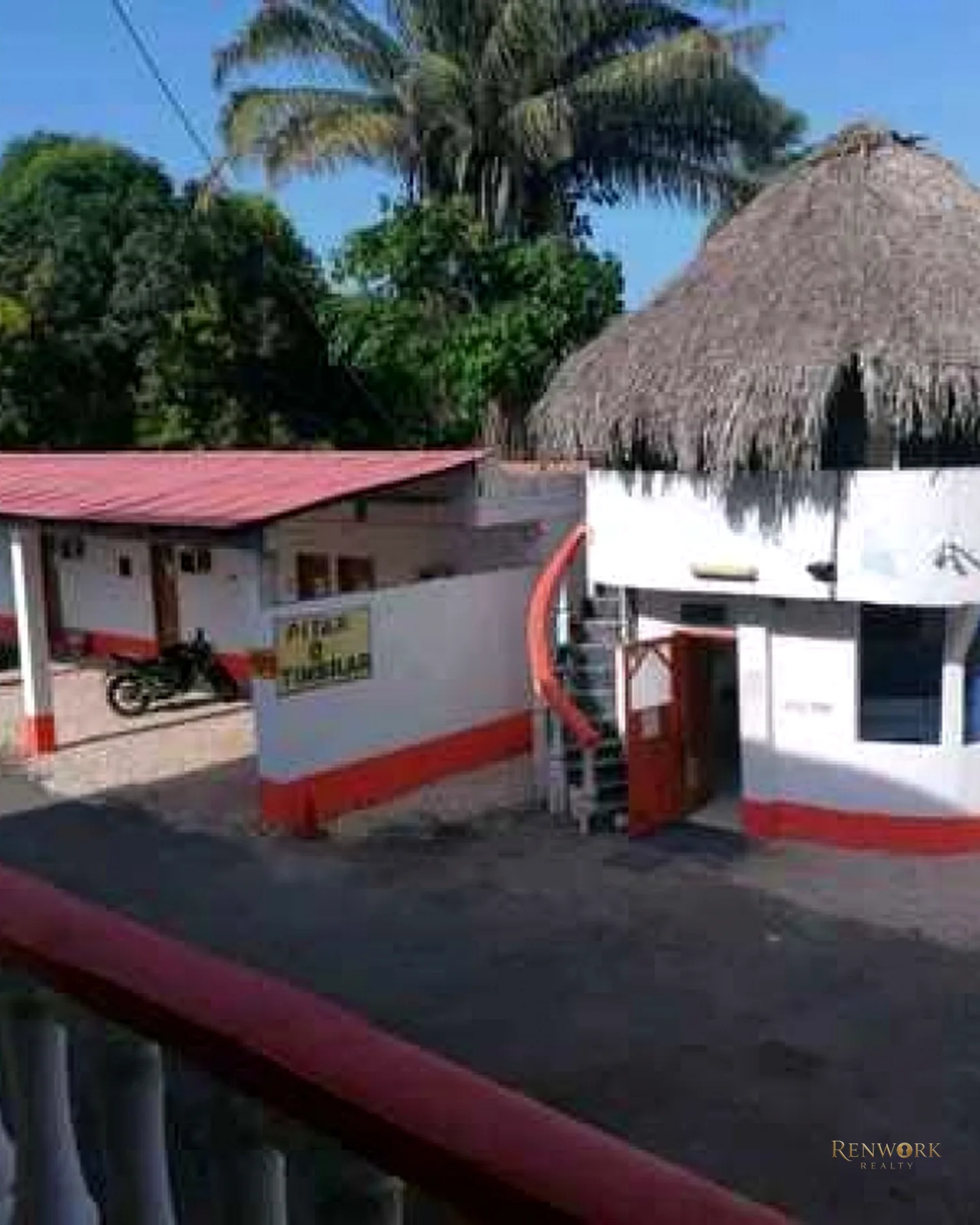 HOTEL AIRBNB COVEÑAS · foto 4