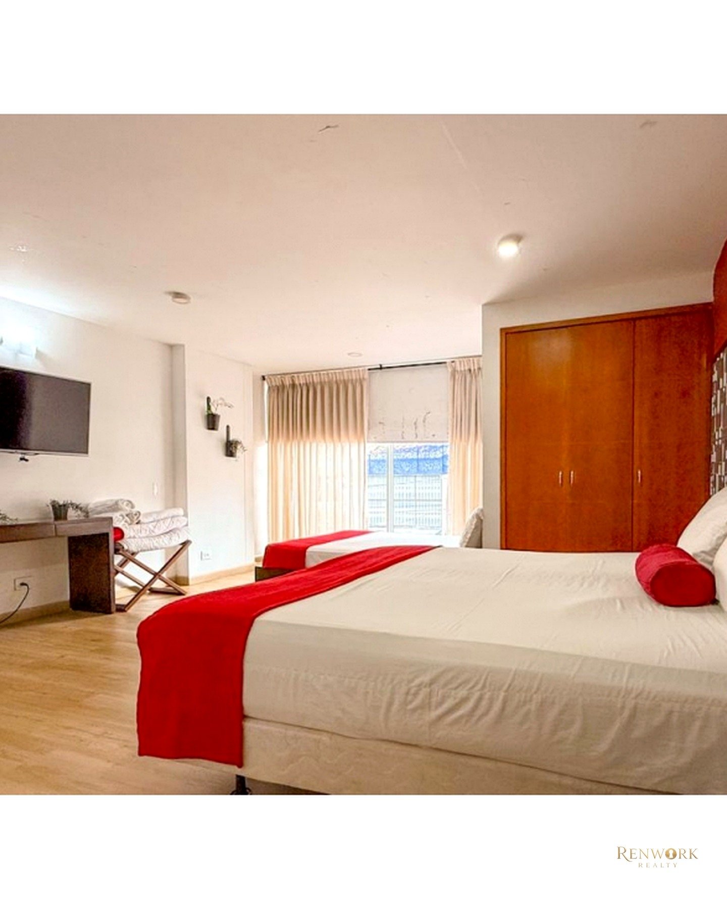 HOTEL EN EL POBLADO PARA LA VENTA · foto 4