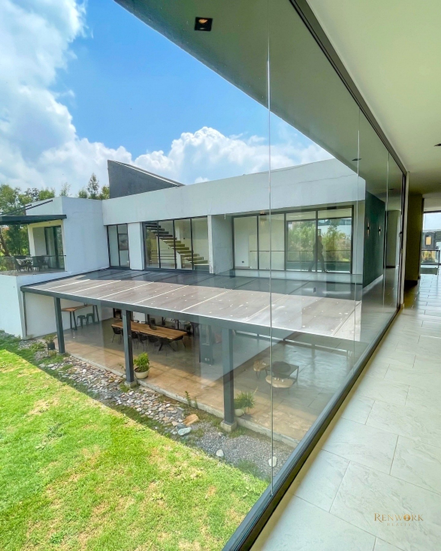 Vista de LA UNICA CASA EN LAS PALMAS DE 7 HABITACIONES