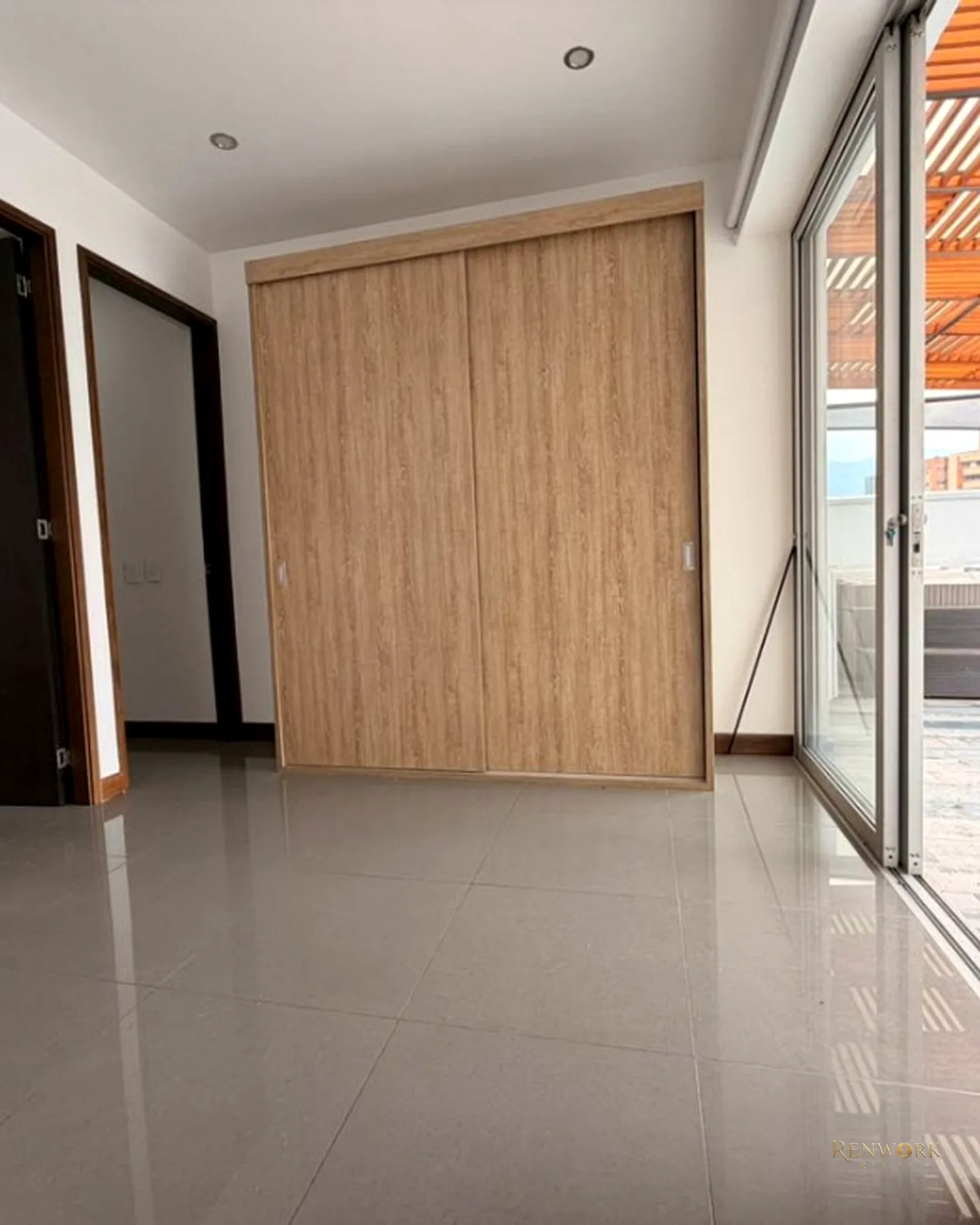 LINDO APARTAMENTO PENTHOUSE DUPLEX EN LAURELES · foto 21