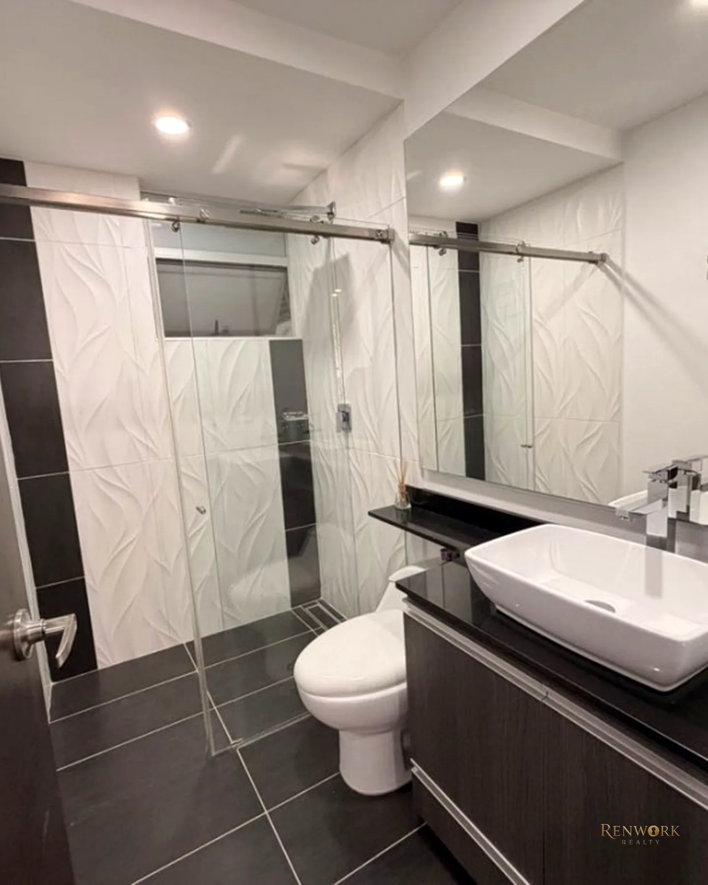 LINDO APARTAMENTO PENTHOUSE DUPLEX EN LAURELES · foto 23