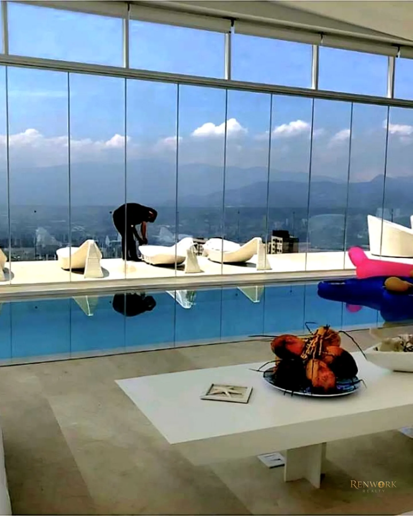 LUJOSA Y MODERNA CASA EN EL POBLADO VUA PALMAS CON PISCINA · foto 10
