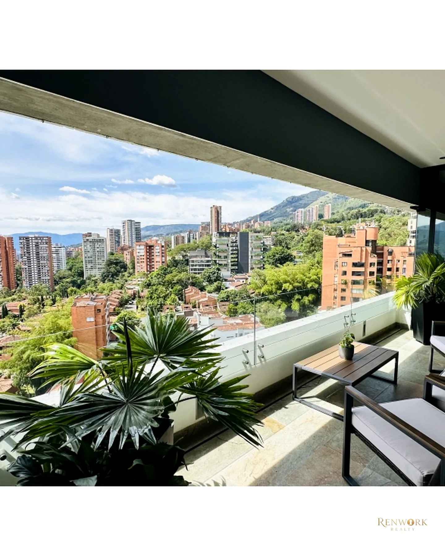 LUJOSO APARTAMENTO EN EL POBLADO-SECTOR SAN LUCAS · foto 16