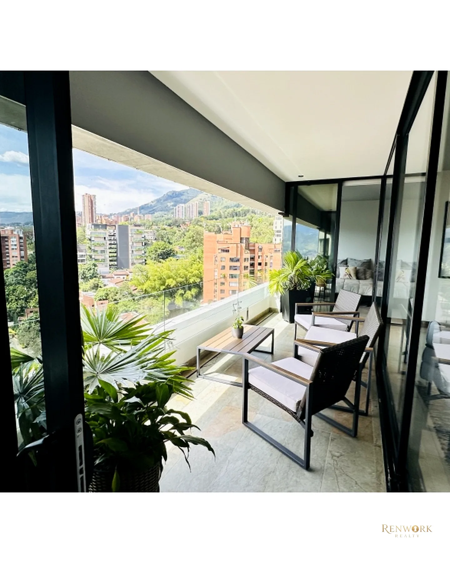LUJOSO APARTAMENTO EN EL POBLADO-SECTOR SAN LUCAS · foto 17