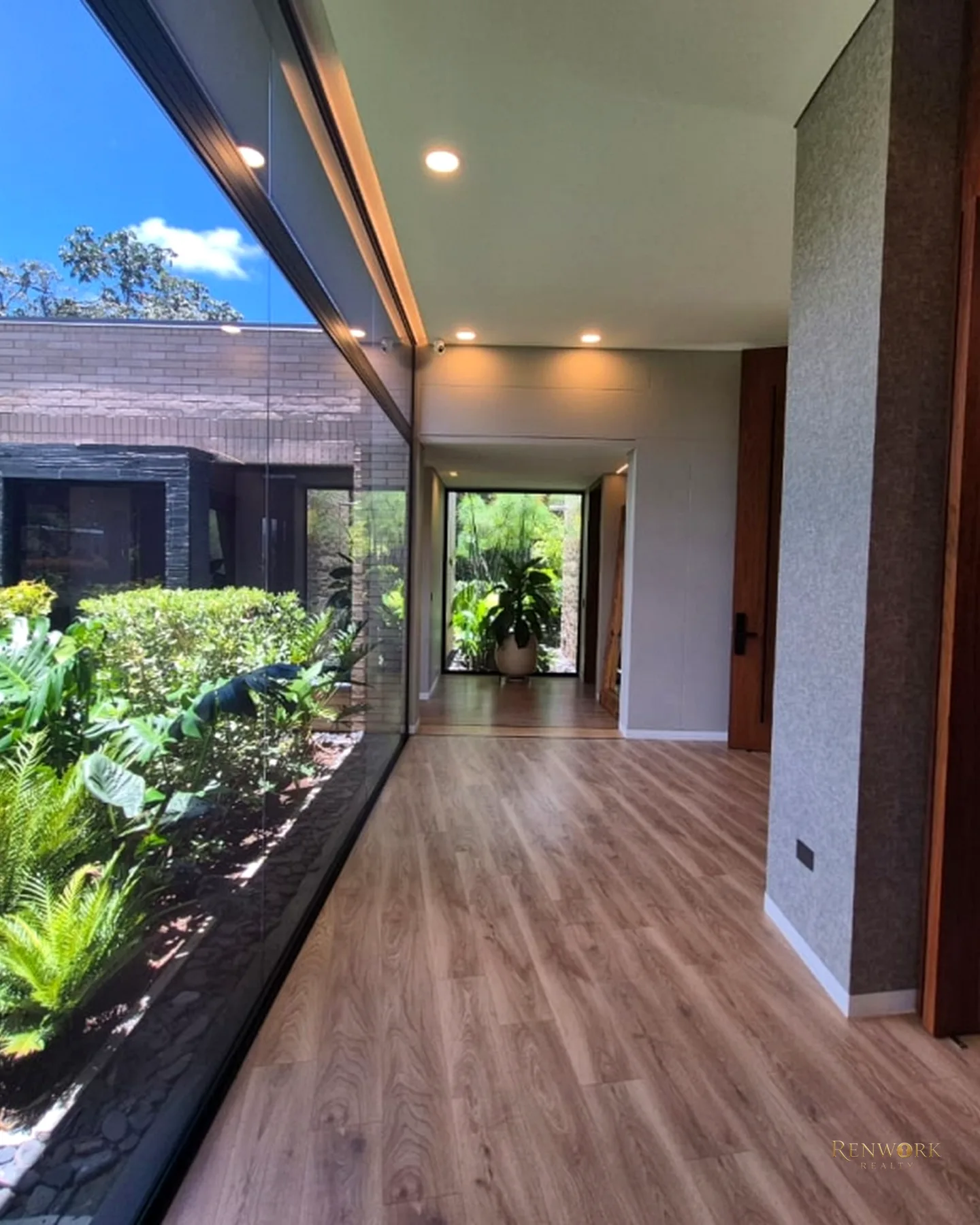 MANSIÓN DE LUJO INTELIGENTE CON BOSQUE NATIVO Y CLUB HOUSE - LA CEJA · foto 11