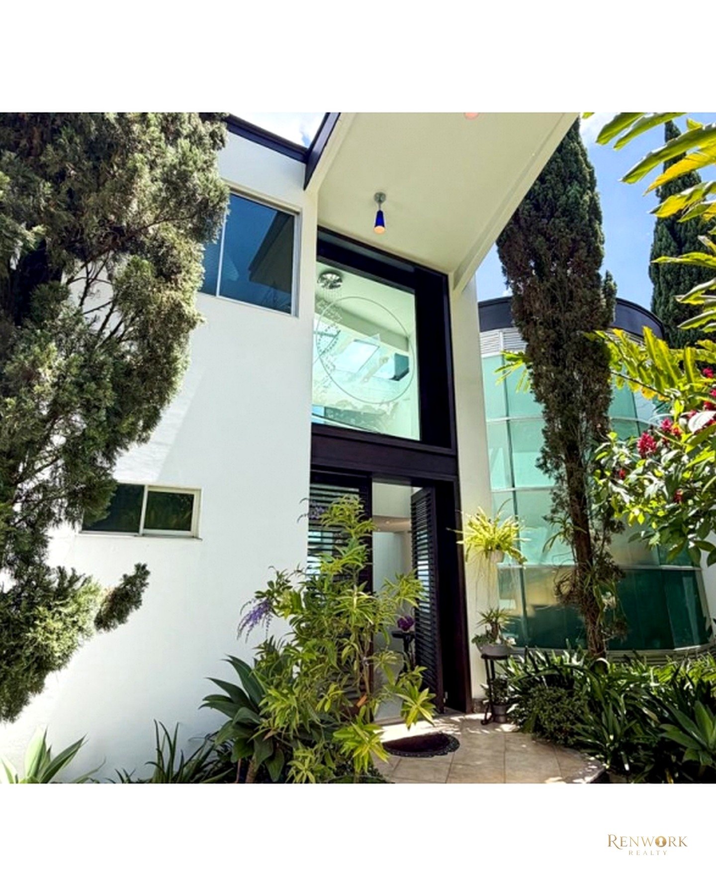 MANSIÓN DE LUJO PARA LA VENTA Y RENTA EN ALTOS DEL POBLADO · foto 3