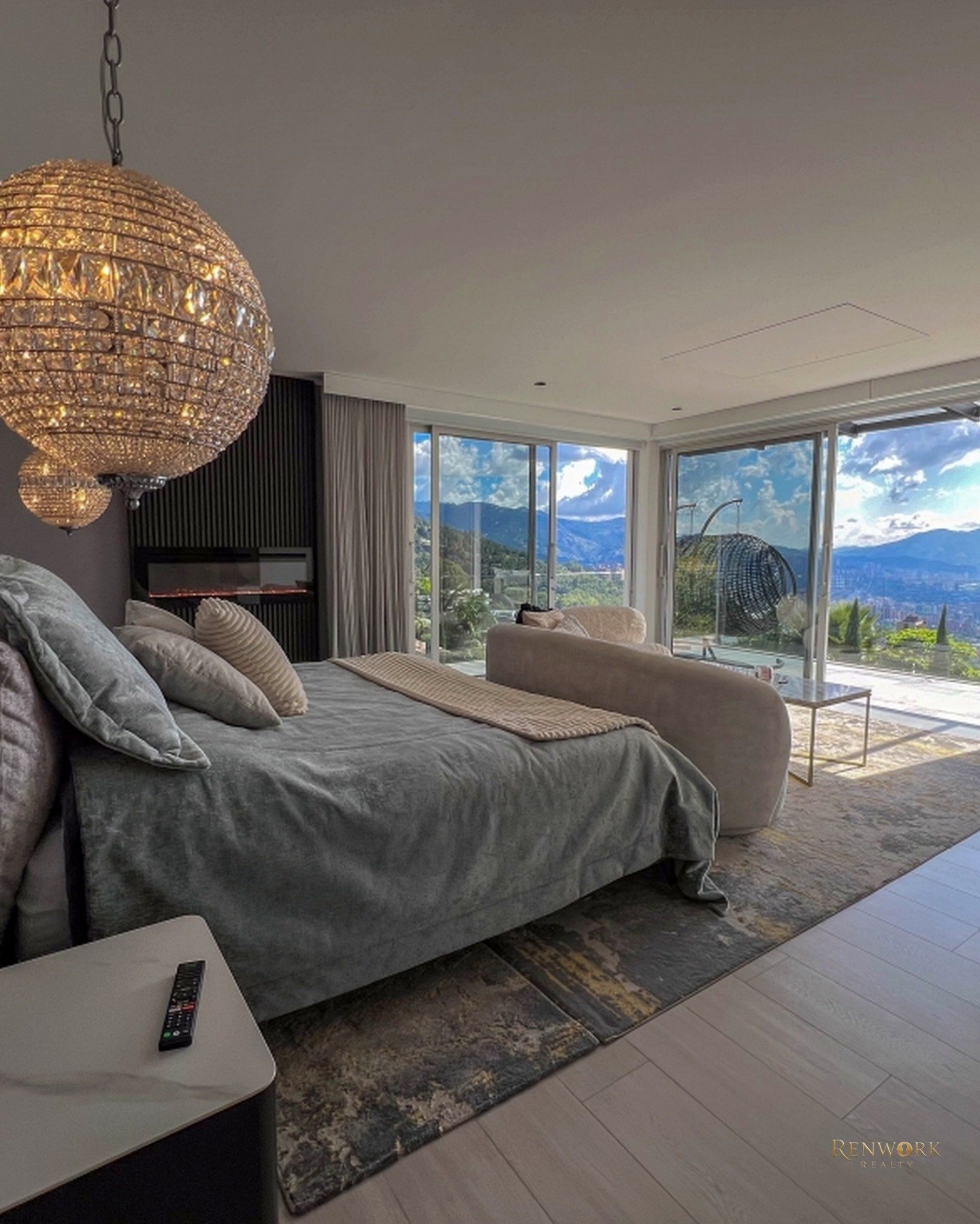 MODERNA CASA DE 5 HABITACIONES EN LAS PALMAS CON VISTA-- SIN MUEBLES · foto 14