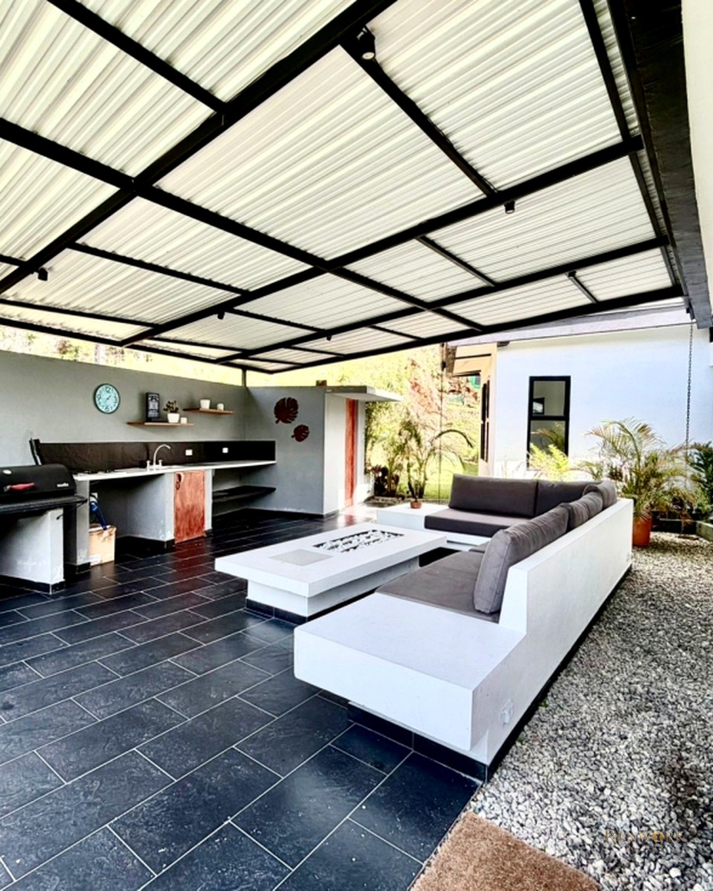 ✅✨MODERNA CASA DE SOLO UN NIVEL, EN EL RETIRO · foto 6