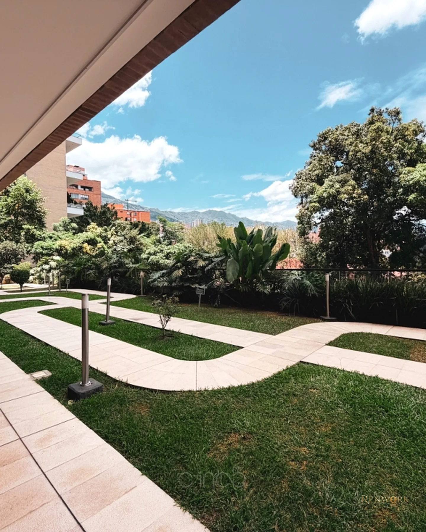 OPORTUNIDAD: EXCLUSIVO APARTAMENTO | LA LINDE, POBLADO · foto 15