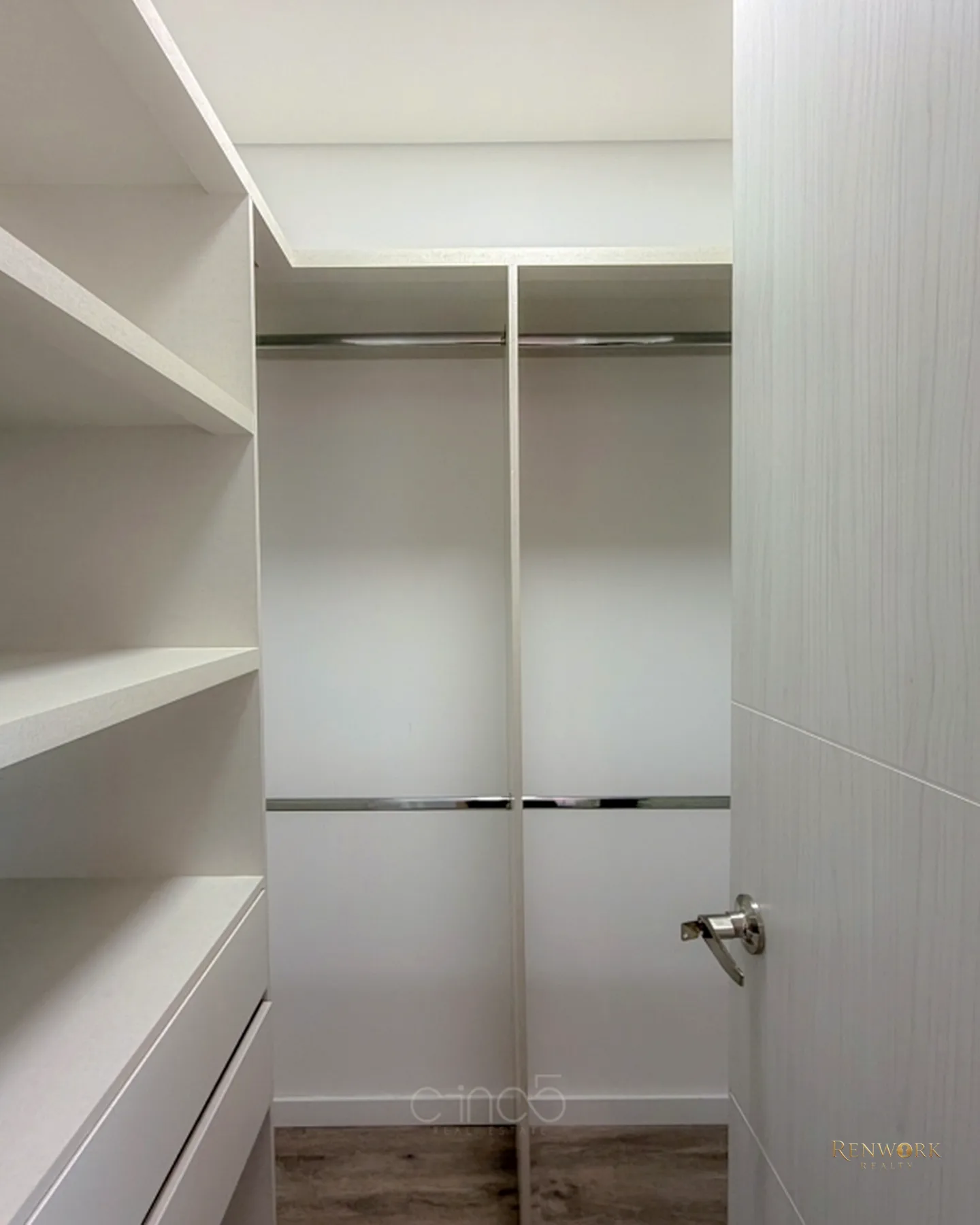 OPORTUNIDAD: EXCLUSIVO APARTAMENTO | LA LINDE, POBLADO · foto 11