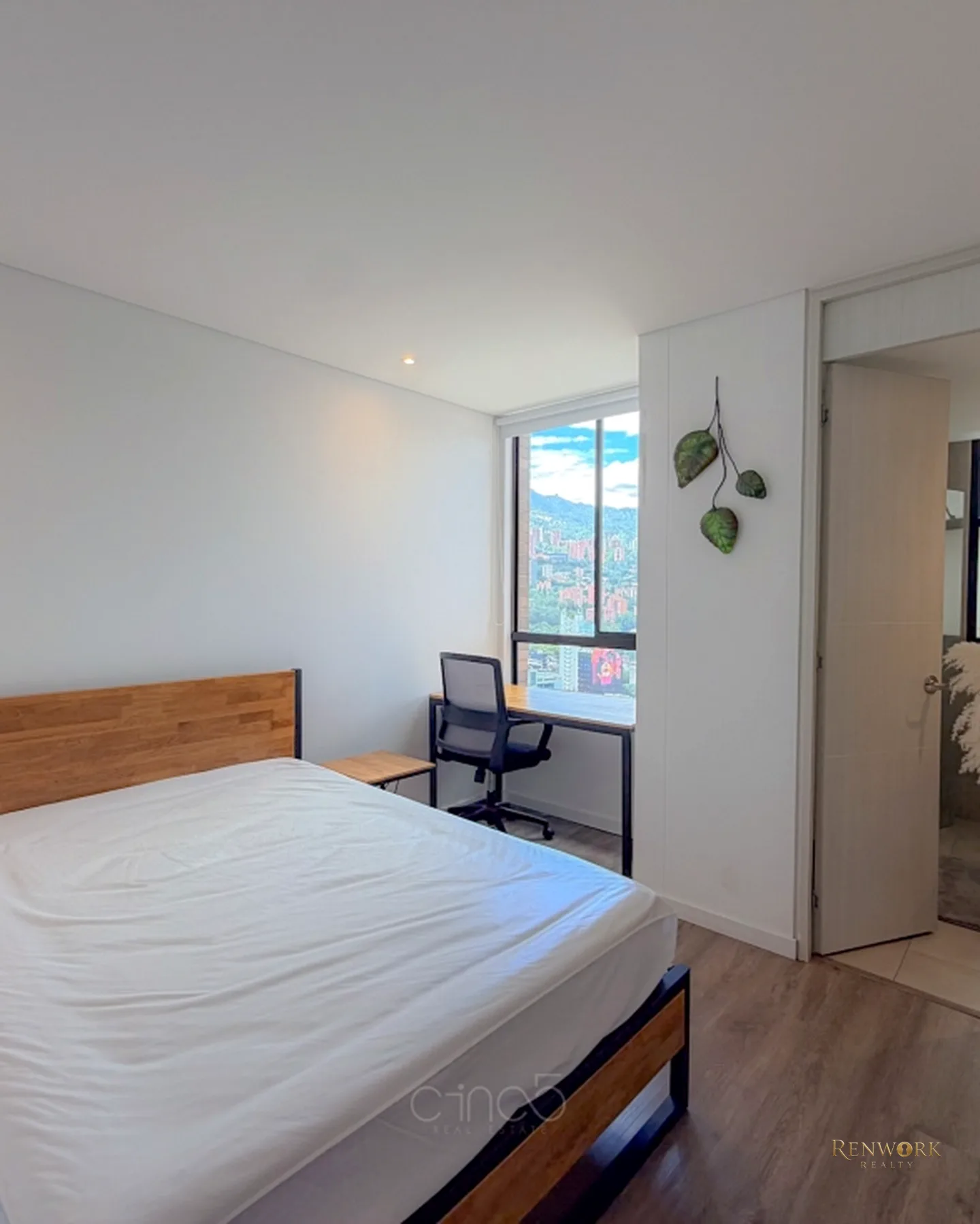 OPORTUNIDAD: EXCLUSIVO APARTAMENTO | LA LINDE, POBLADO · foto 7