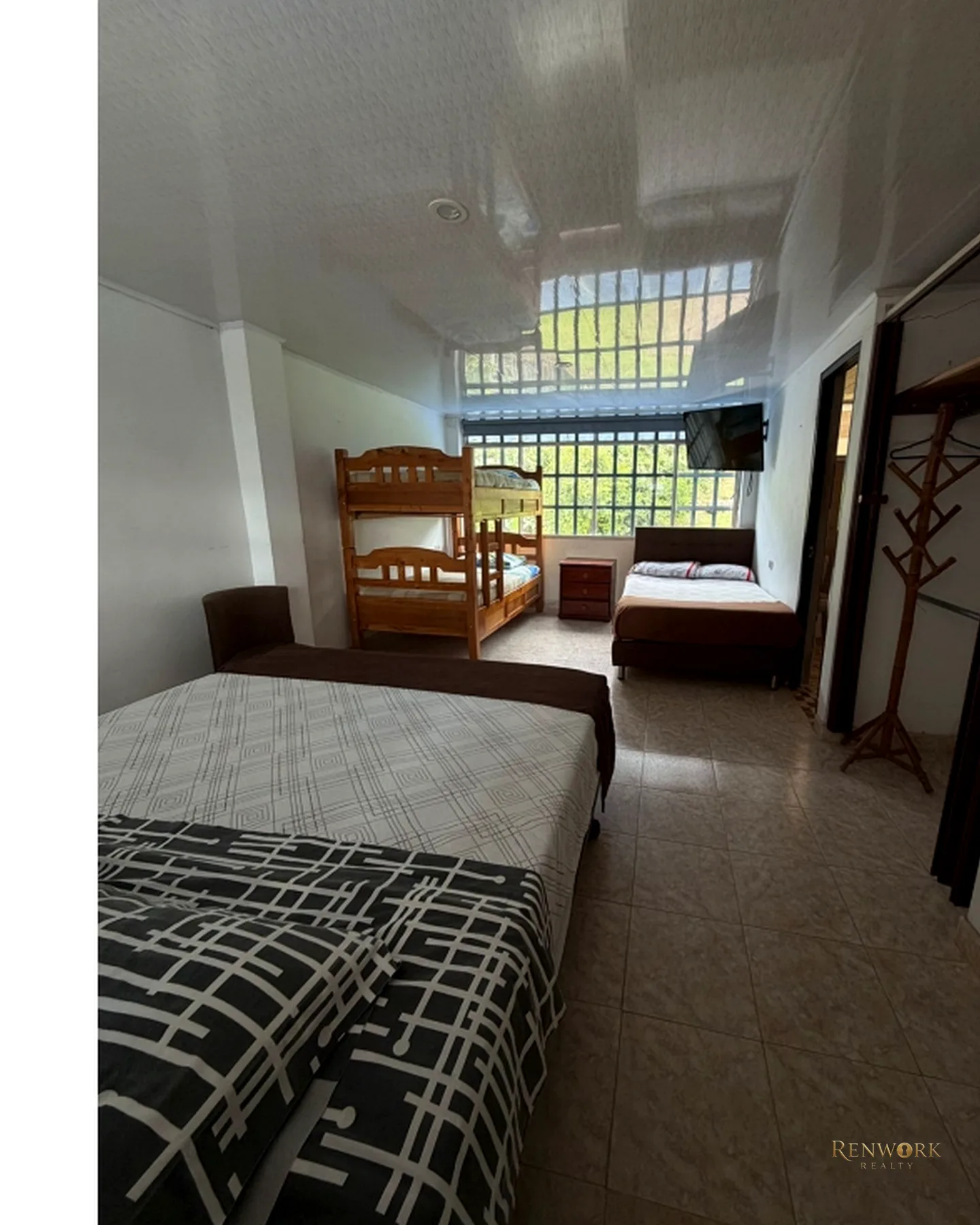 ¡OPORTUNIDAD ÚNICA DE INVERSIÓN HOTELERA VÍA LA MESA, CUNDINAMARCA! · foto 2