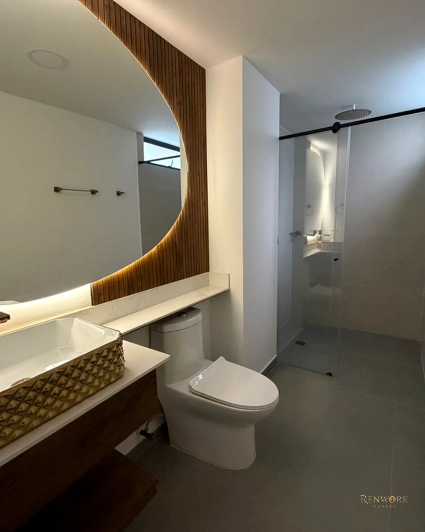 ¡PARA ESTRENAR! AMPLIO APARTAMENTO CON TERRAZA EN LAURELES · foto 10