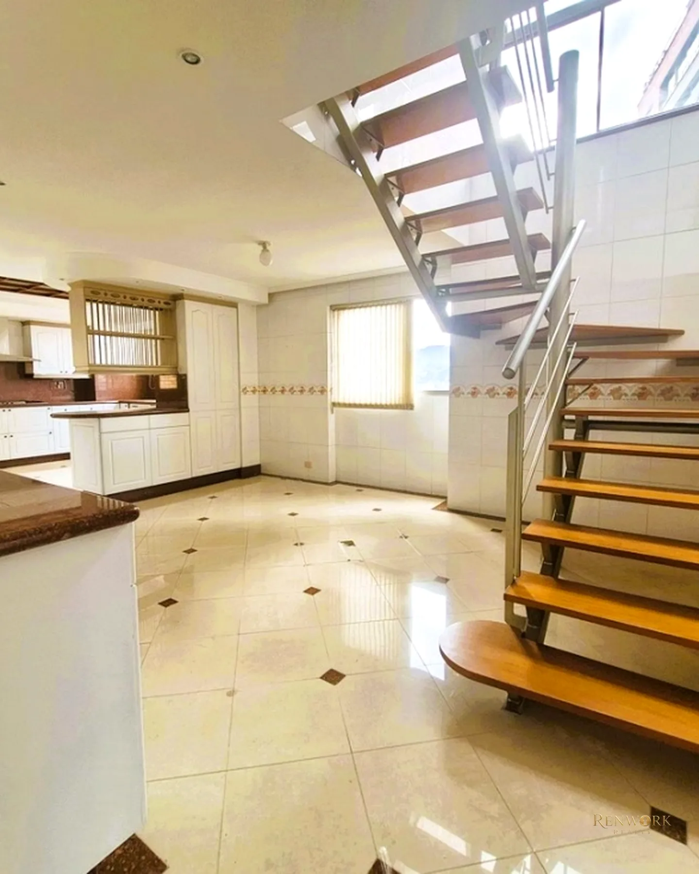 PENTHOUSE DE 655 M² CON VISTA PANORÁMICA EN LA TOMATERA MÁS EXCLUSIVA · foto 4