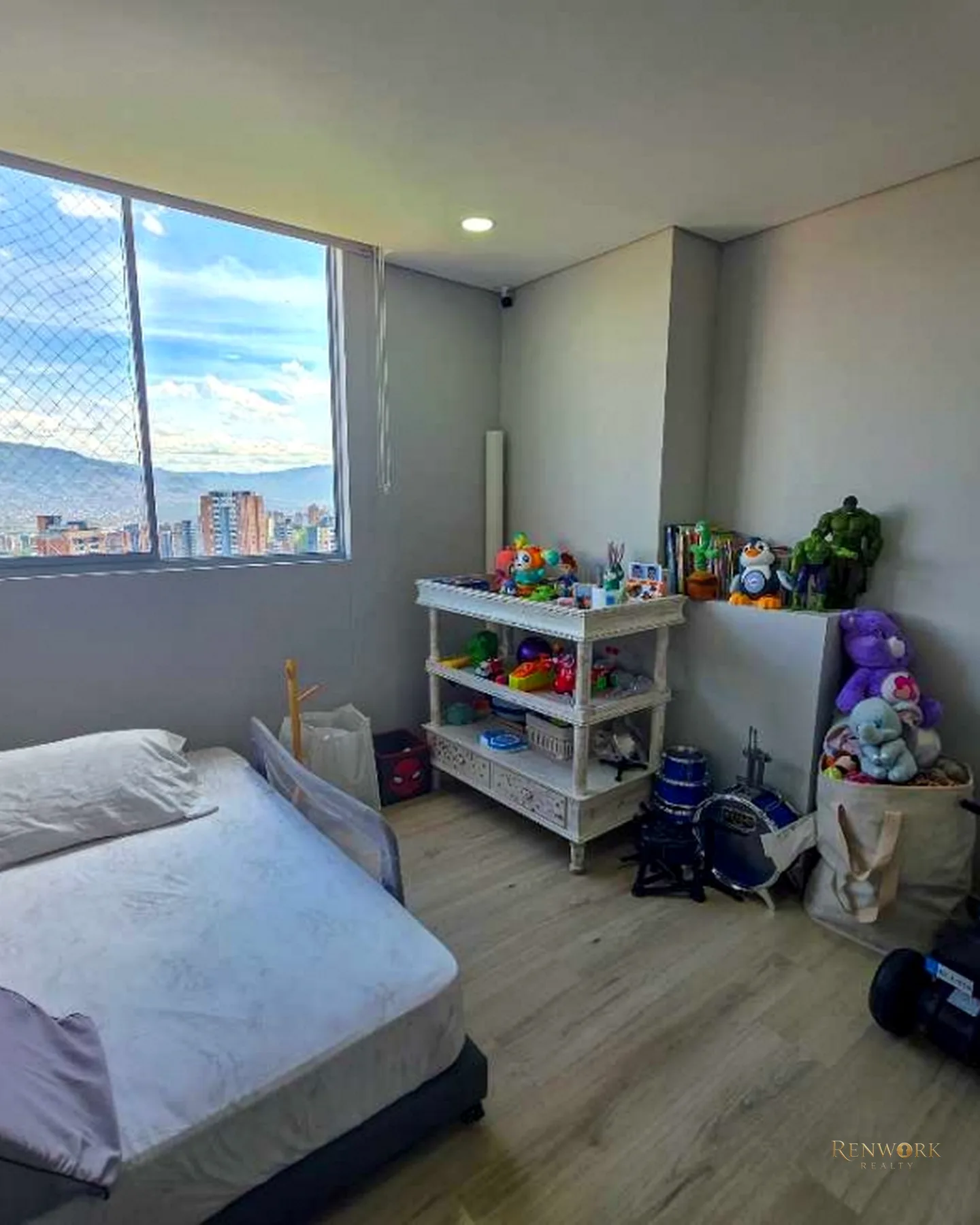 PENTHOUSE DUPLEX EN ENVIGADO - LOMA DE LOS MESA · foto 10