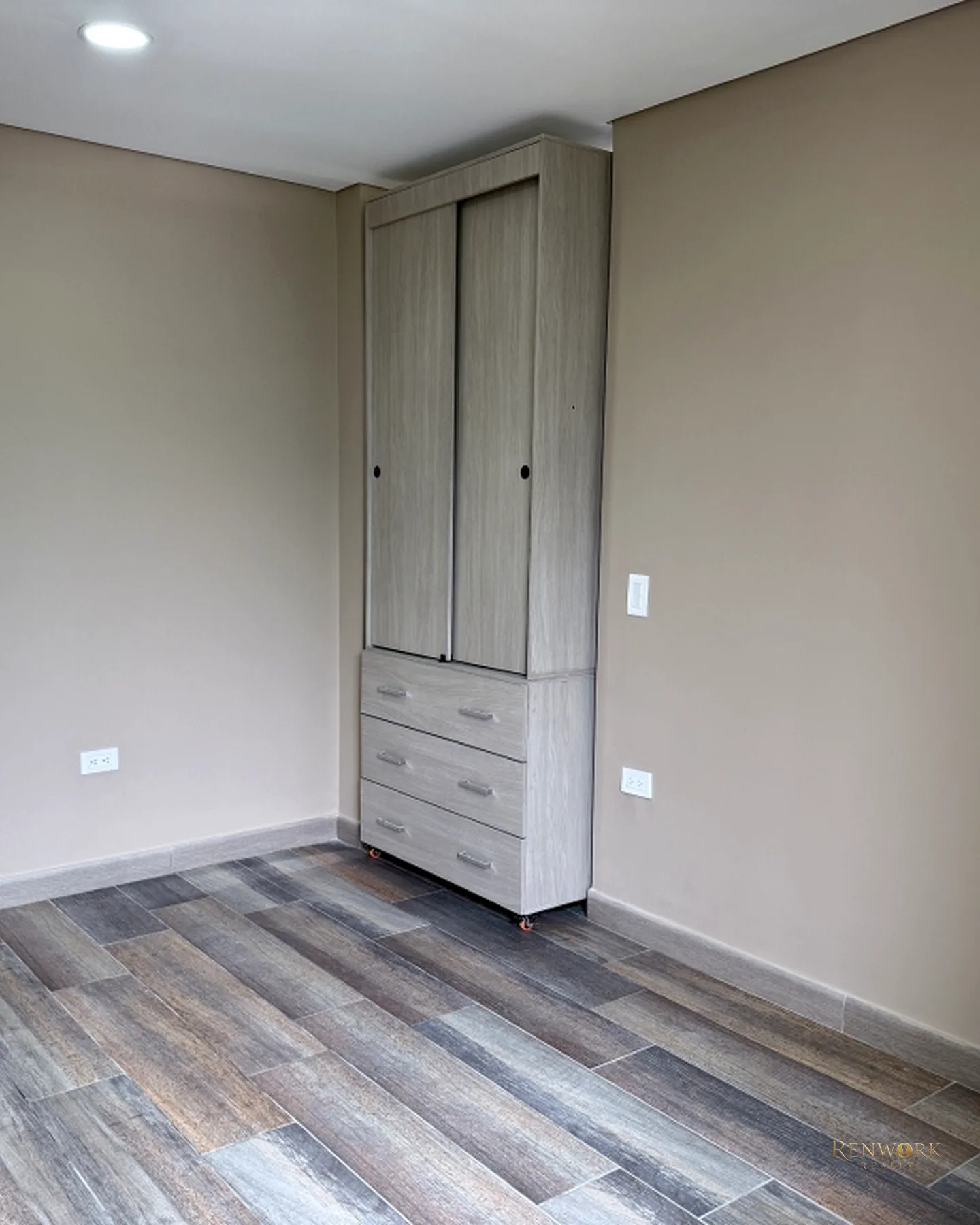 PENTHOUSE DUPLEX EN VENTA EN SABANETA, POR LA DOCTORA (ZONA PLANA) · foto 11