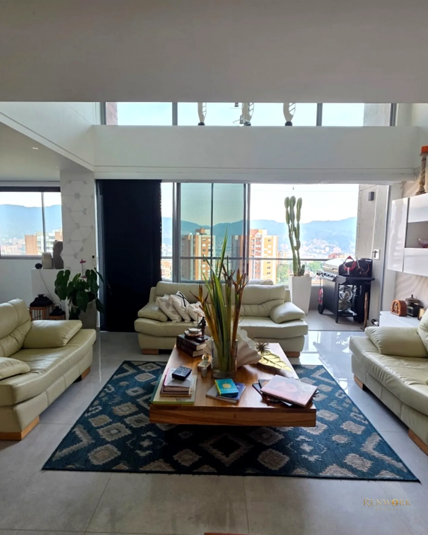 PENTHOUSE DUPLEX EN VENTA, FULL VISTA, LOMA DEL CHOCHO, ENVIGADO · foto 7