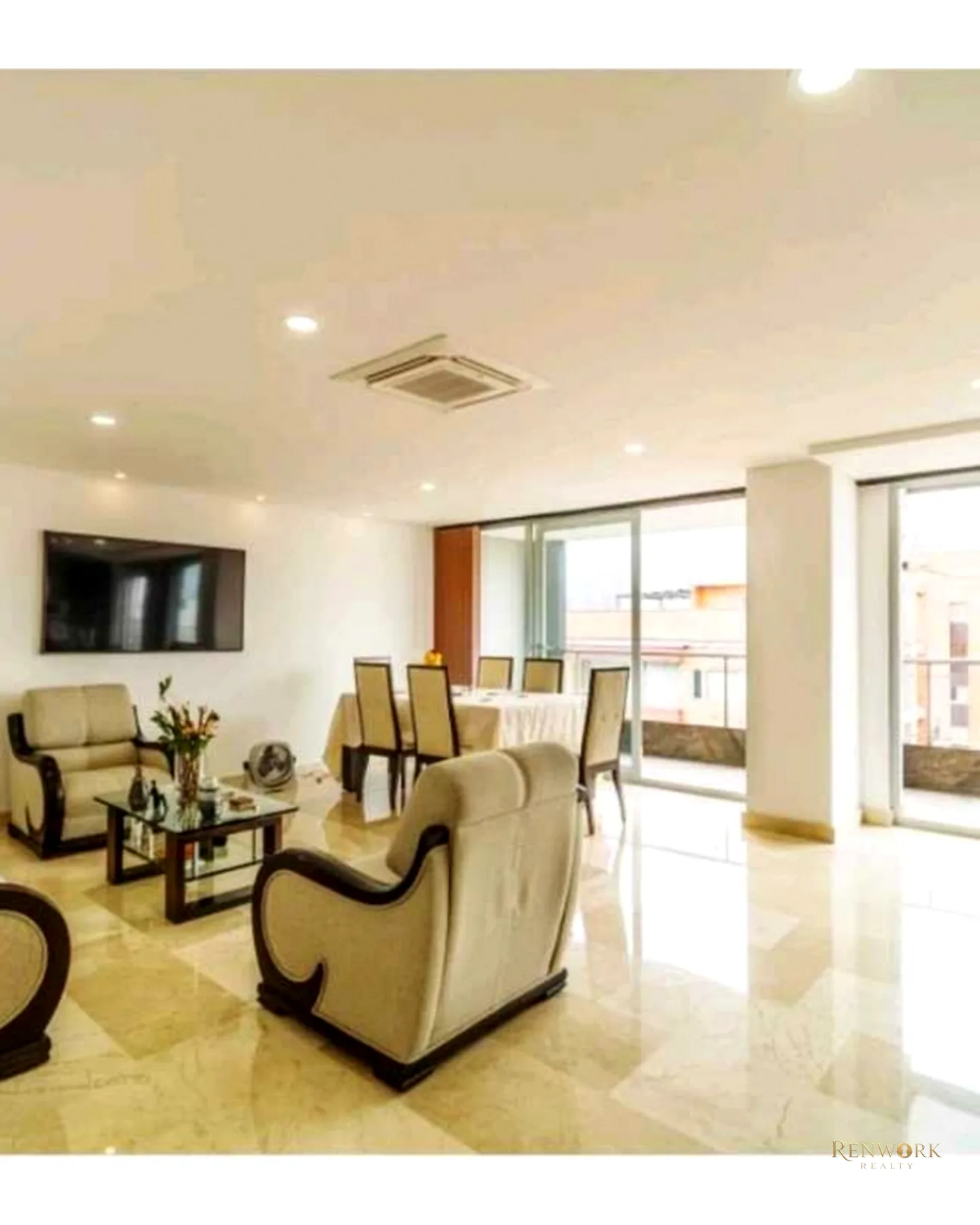 PENTHOUSE EN VENTA EN ENVIGADO A 1 CUADRA DEL VIVA · foto 1