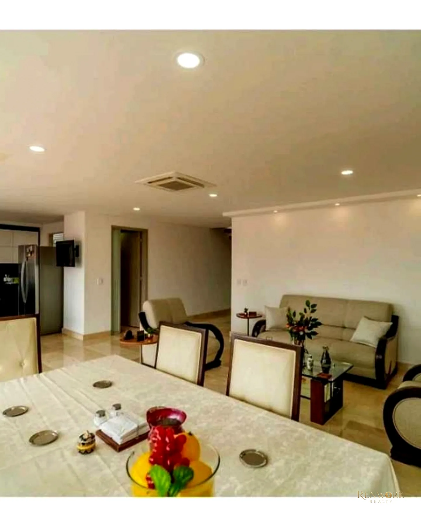 PENTHOUSE EN VENTA EN ENVIGADO A 1 CUADRA DEL VIVA · foto 3