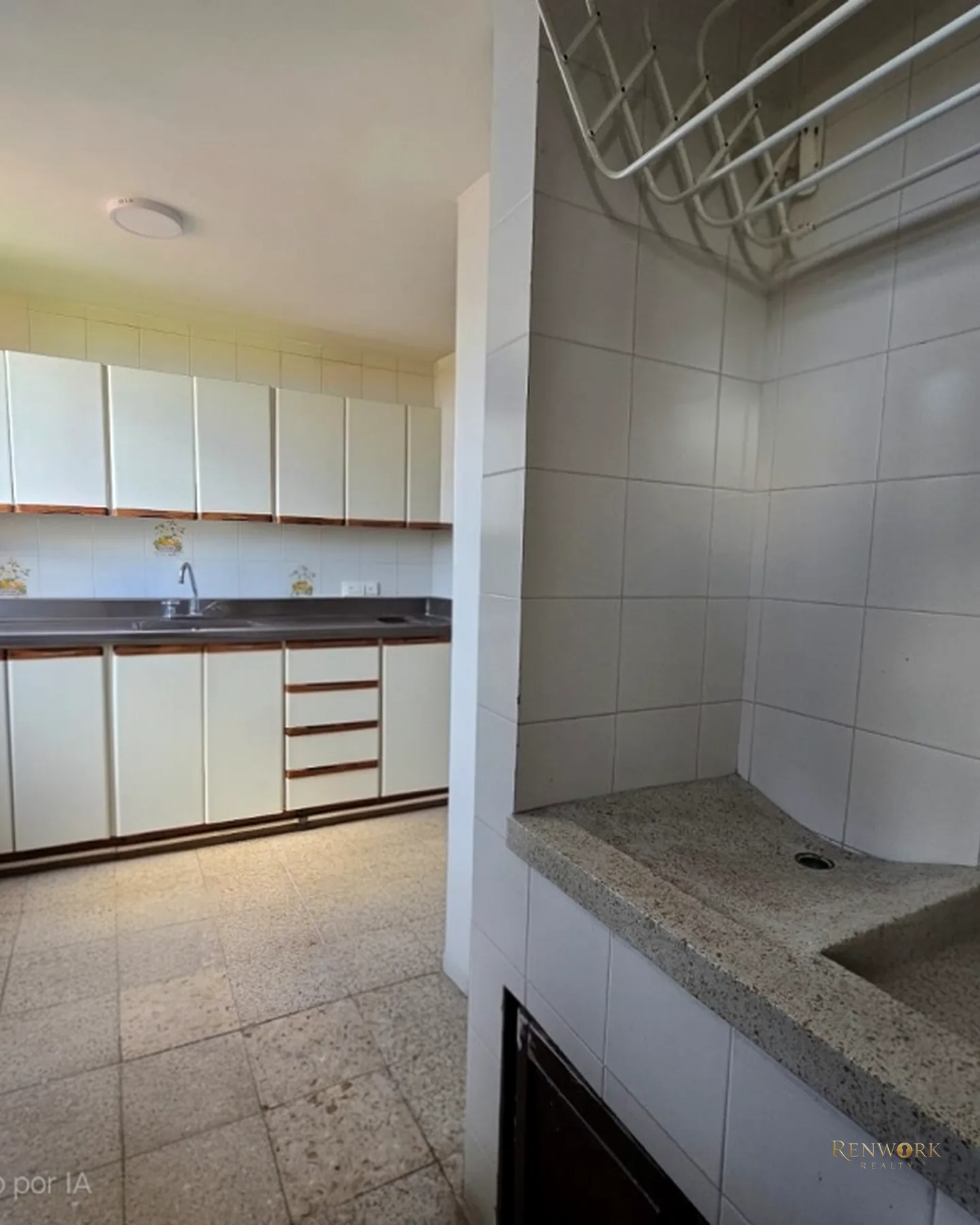 SE VENDE APARTAMENTO, 1 CUADRA DE AV. POBLADO 133MTS · foto 8
