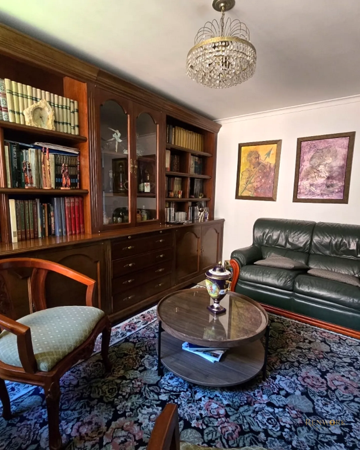 SE VENDE APARTAMENTO, 1 CUADRA DE AV. POBLADO 133MTS · foto 4