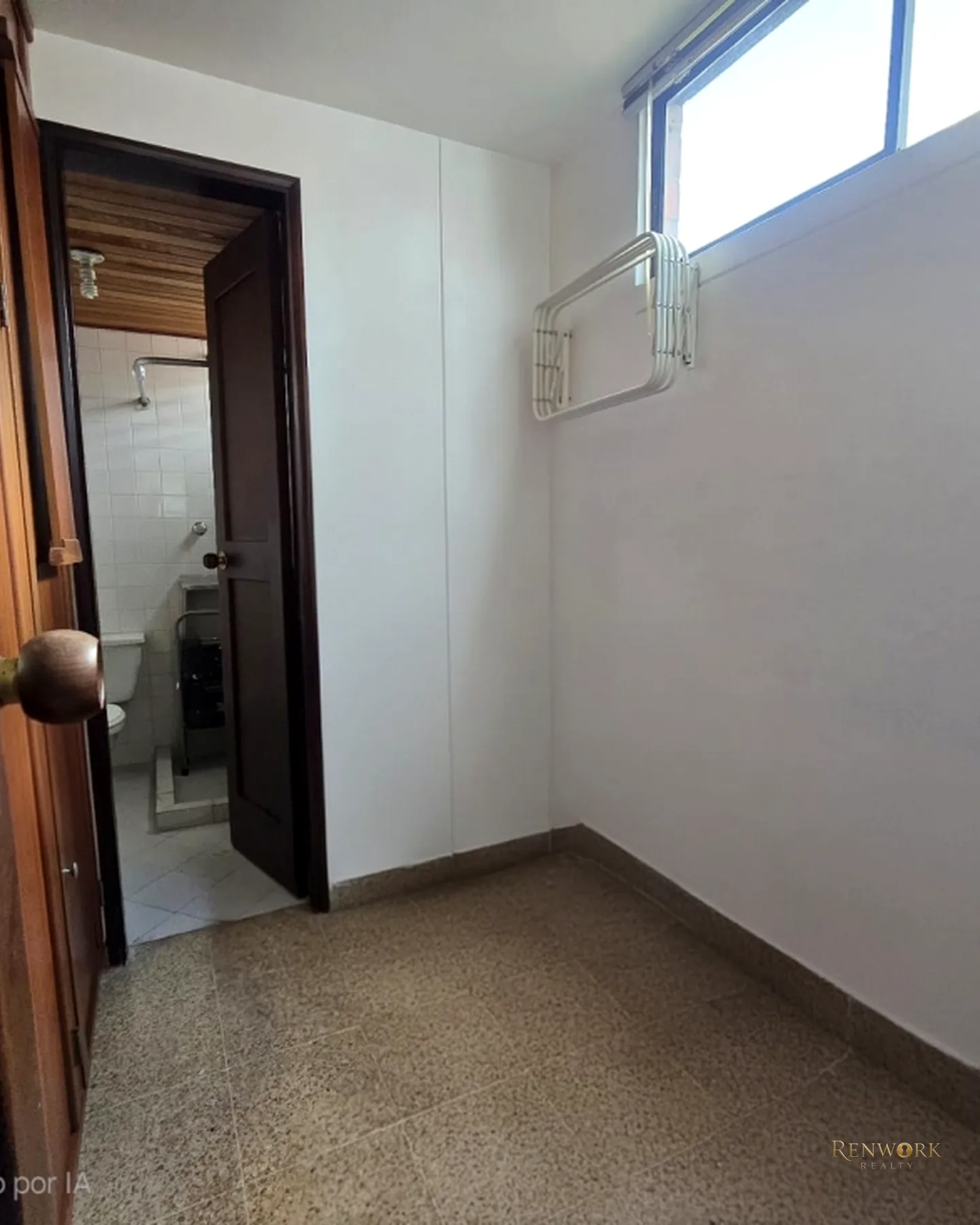 SE VENDE APARTAMENTO, 1 CUADRA DE AV. POBLADO 133MTS · foto 17