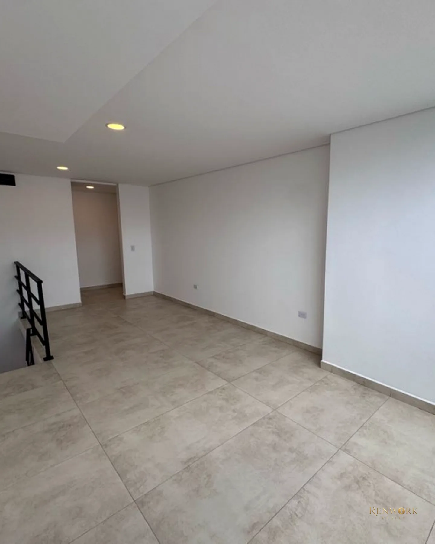 SE VENDE APARTAMENTO AMOBLADO DUPLEX. RENTAS CORTAS AIRBNB. LAURELES · foto 13