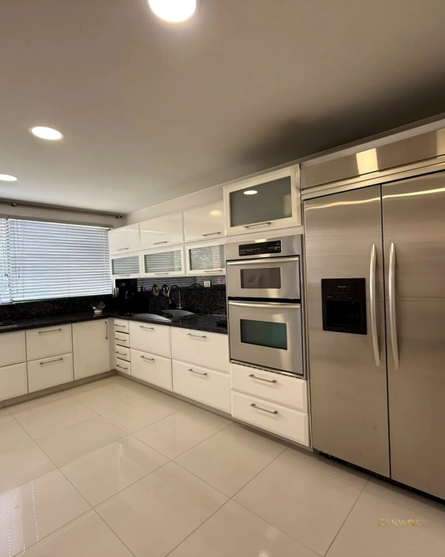 SE VENDE APARTAMENTO EN EL POBLADO, LAS SANTAS · foto 2