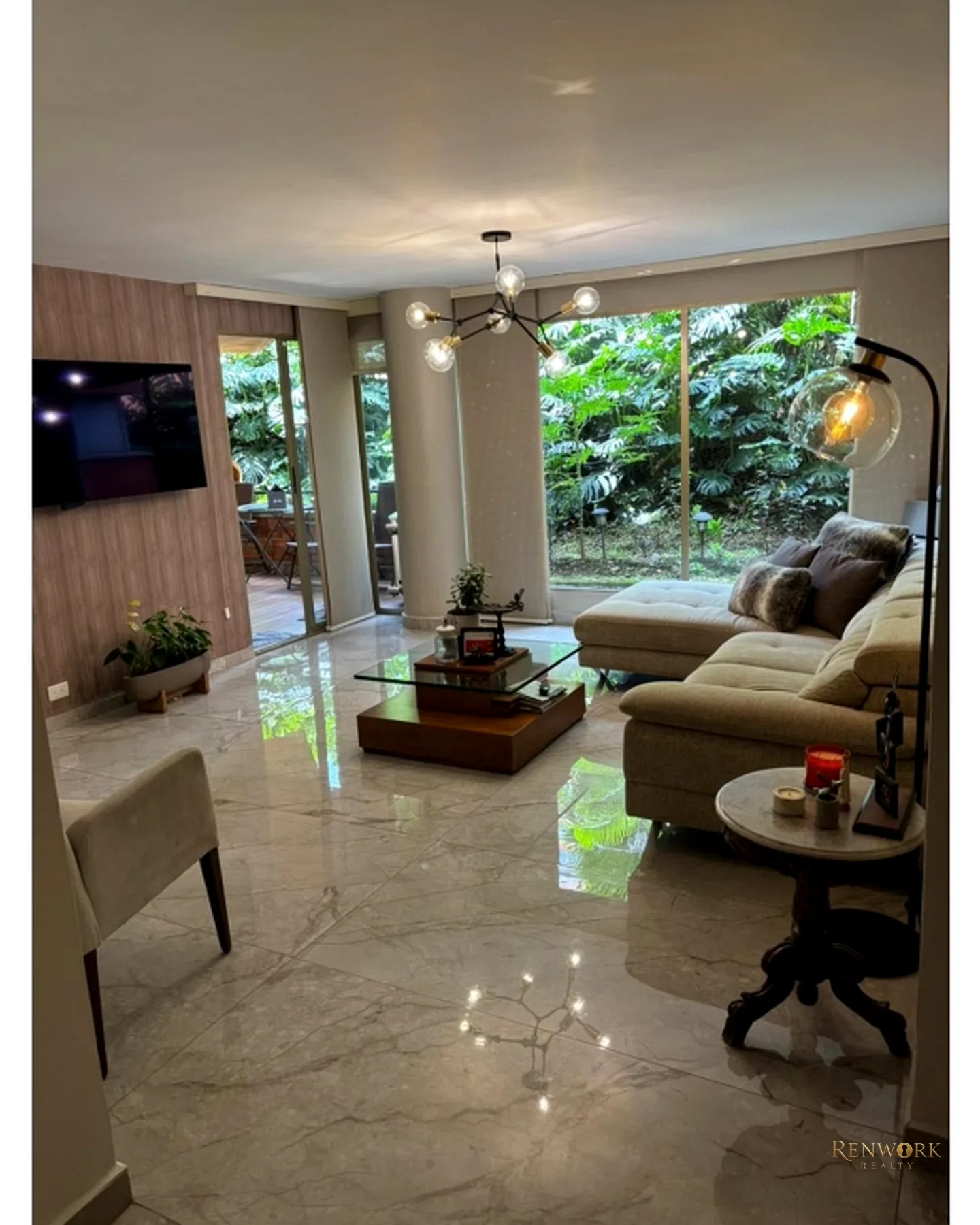 SE VENDE APARTAMENTO EN EL POBLADO SECTOR MILLA DE ORO · foto 2