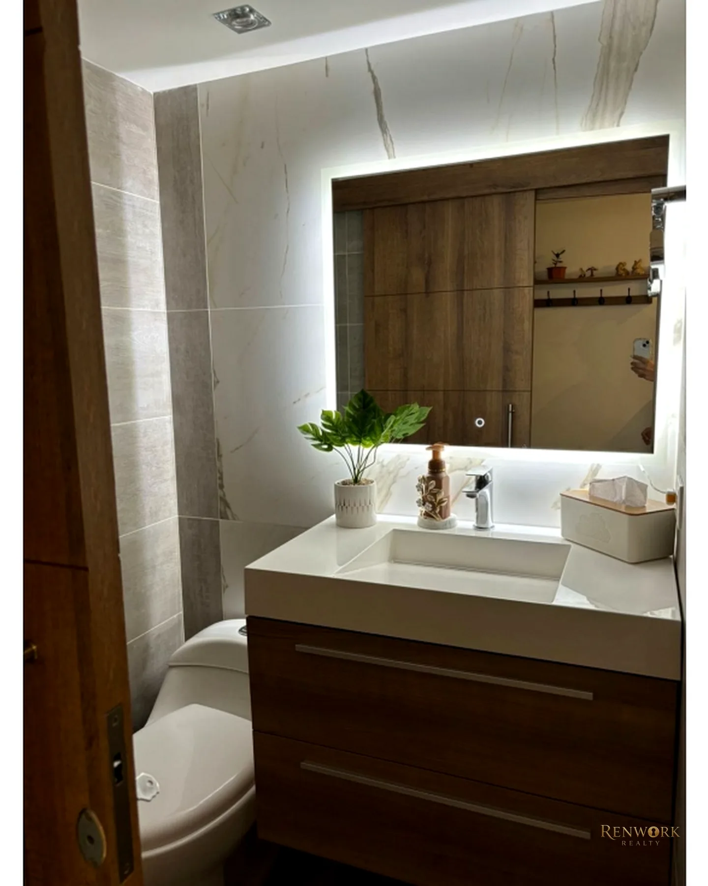 SE VENDE APARTAMENTO EN EL POBLADO SECTOR MILLA DE ORO · foto 8