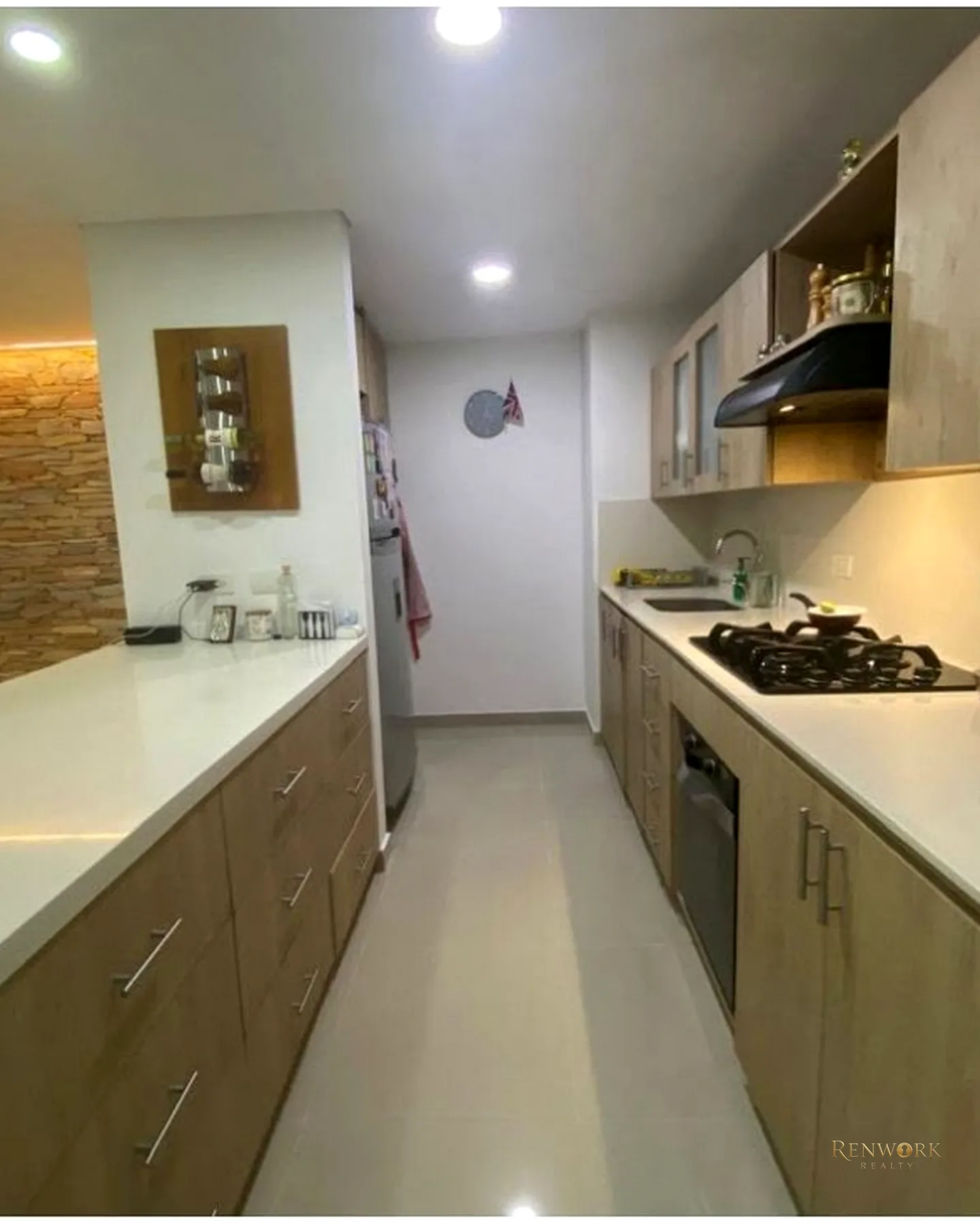 SE VENDE APARTAMENTO EN ENVIGADO, LOMA EL ESMERALDAL · foto 3