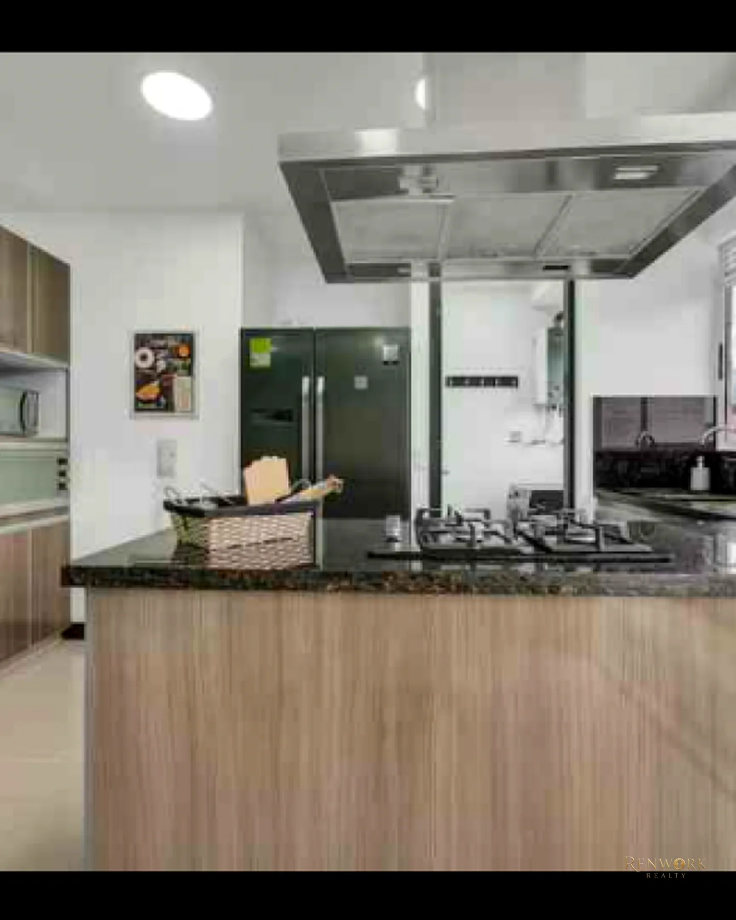 SE VENDE APARTAMENTO EN LAURELES CENTRAL · foto 5