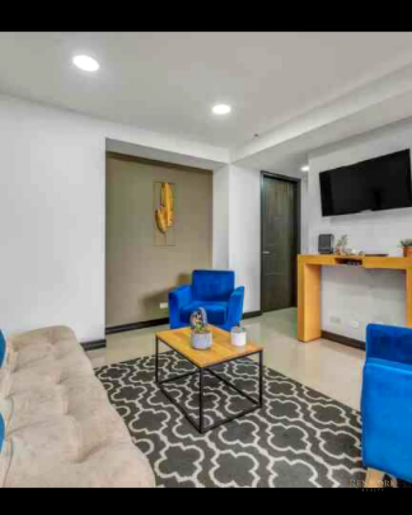 SE VENDE APARTAMENTO EN LAURELES CENTRAL · foto 4