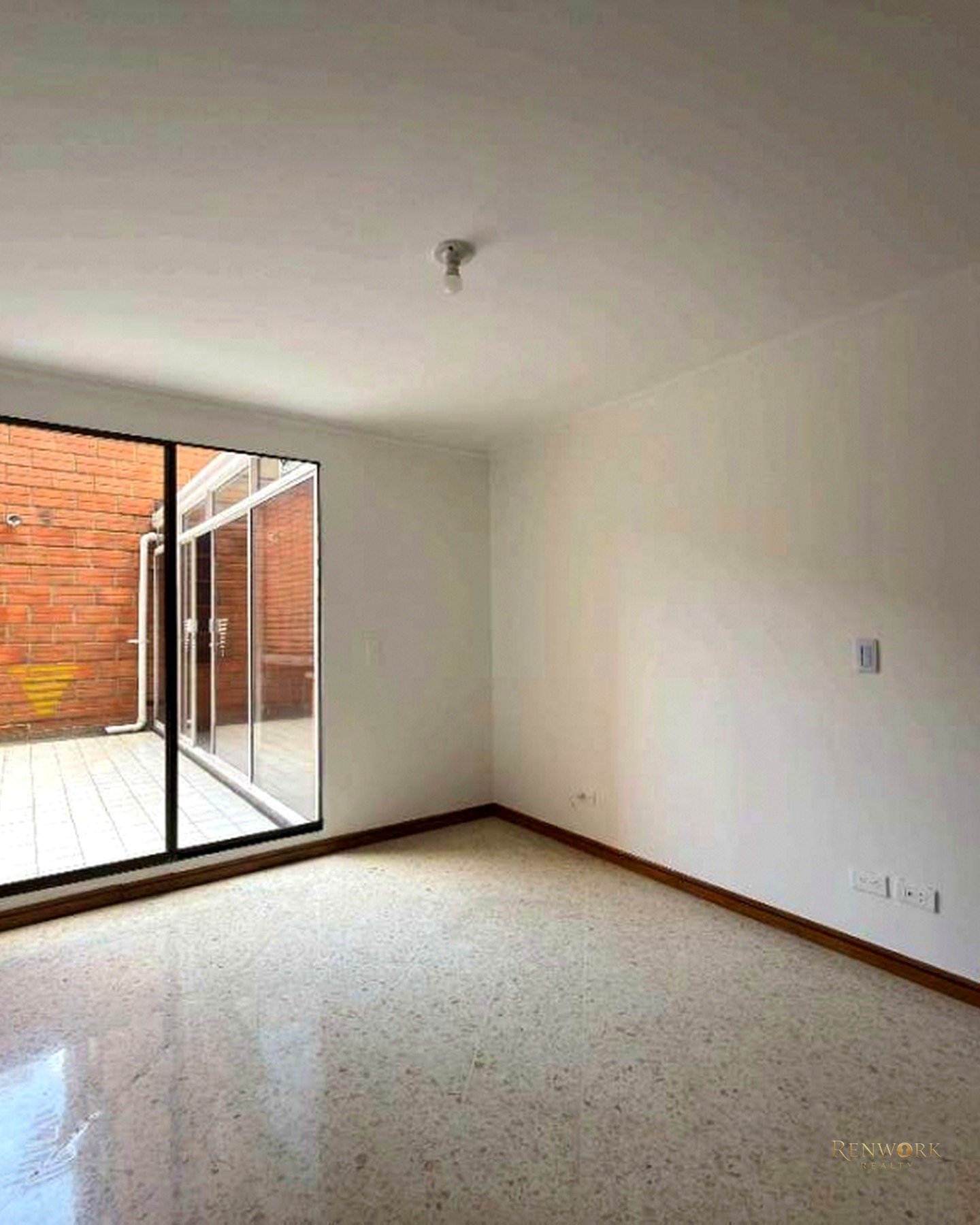 SE VENDE APARTAMENTO EN LAURELES · foto 6