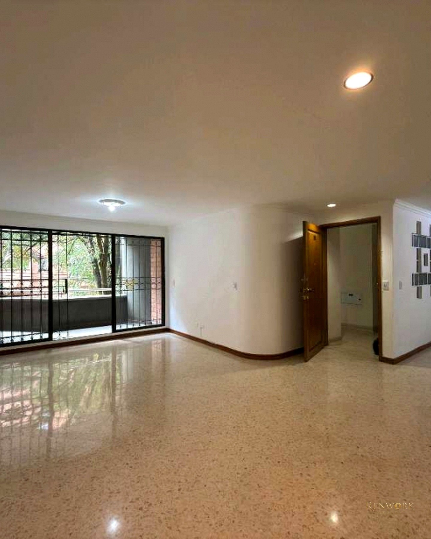 SE VENDE APARTAMENTO EN LAURELES · foto 10