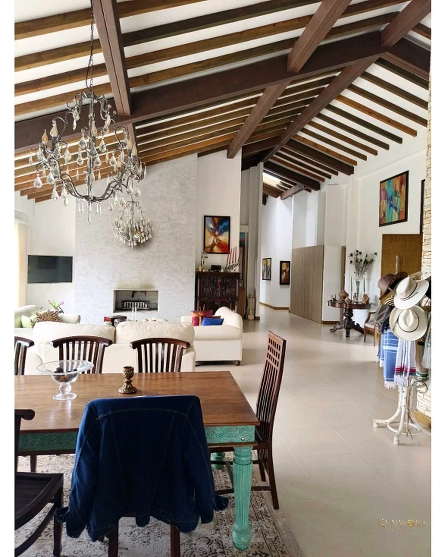 SE VENDE CASA CAMPESTRE EN EL RETIRO ANT, MODERNA Y AMPLIOS ESPACIOS. · foto 3