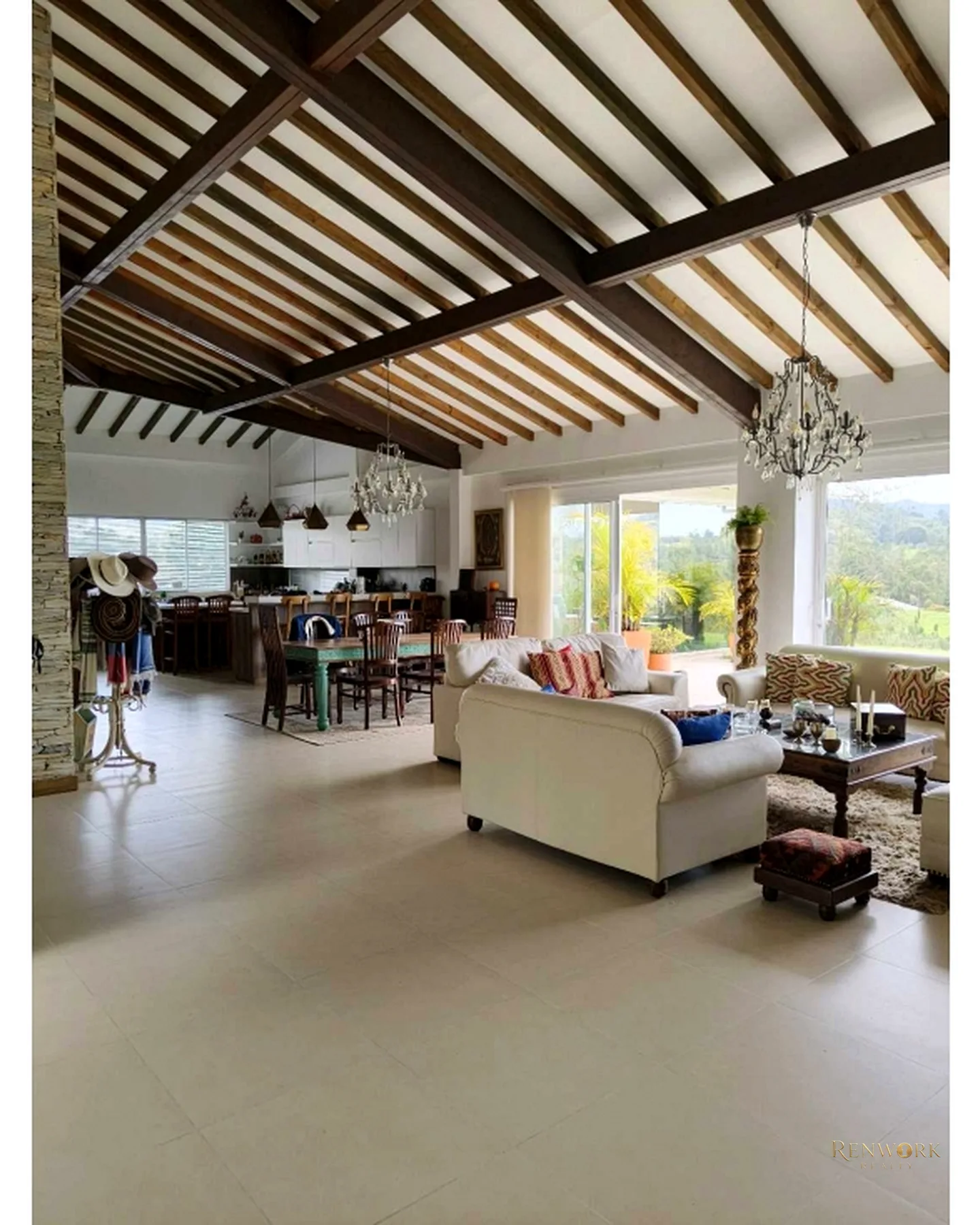 SE VENDE CASA CAMPESTRE EN EL RETIRO ANT, MODERNA Y AMPLIOS ESPACIOS. · foto 2